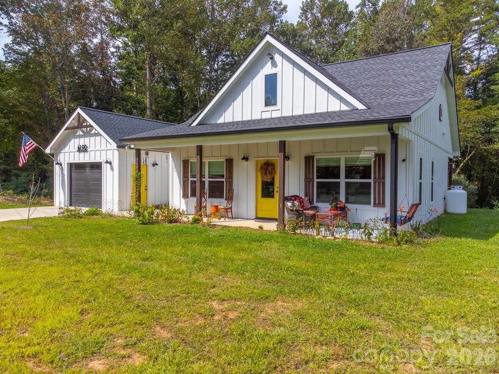 190 Fort Hembree Road Property Photo 1