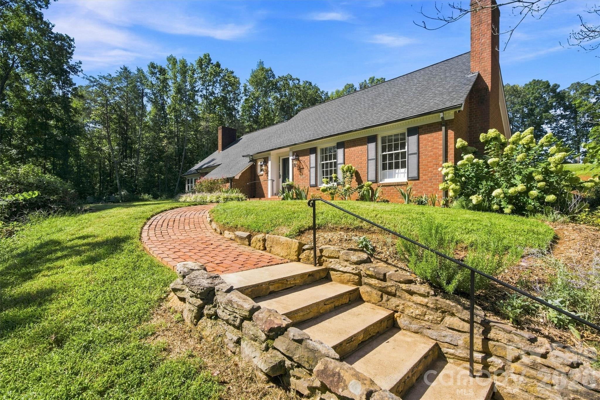 1732 Paul Payne Store Road Property Photo 4