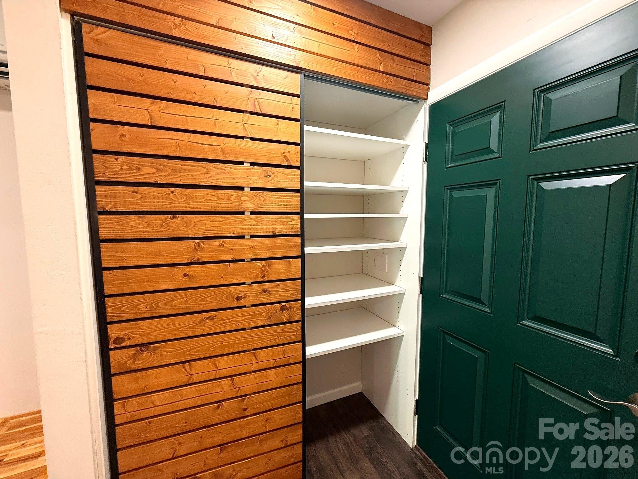 160 Whitney Boulevard 24 Property Photo 19