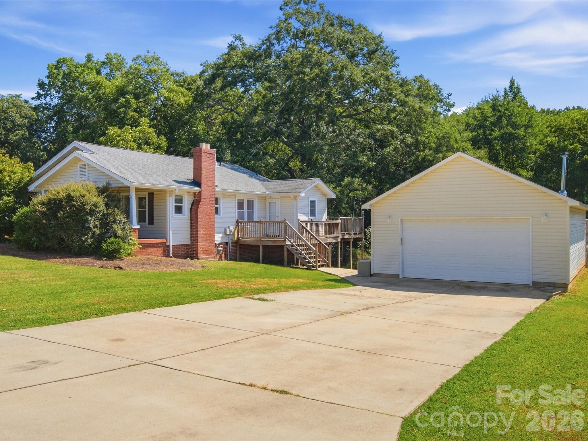 107 Berkley Street Property Photo 39