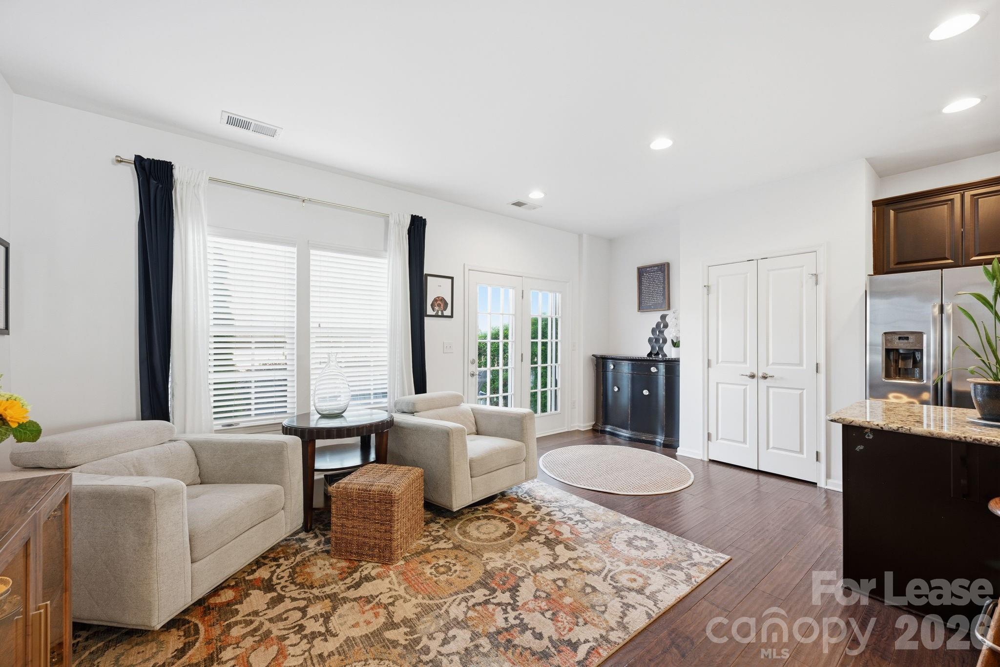 1353 Jacemans Way Property Photo 19