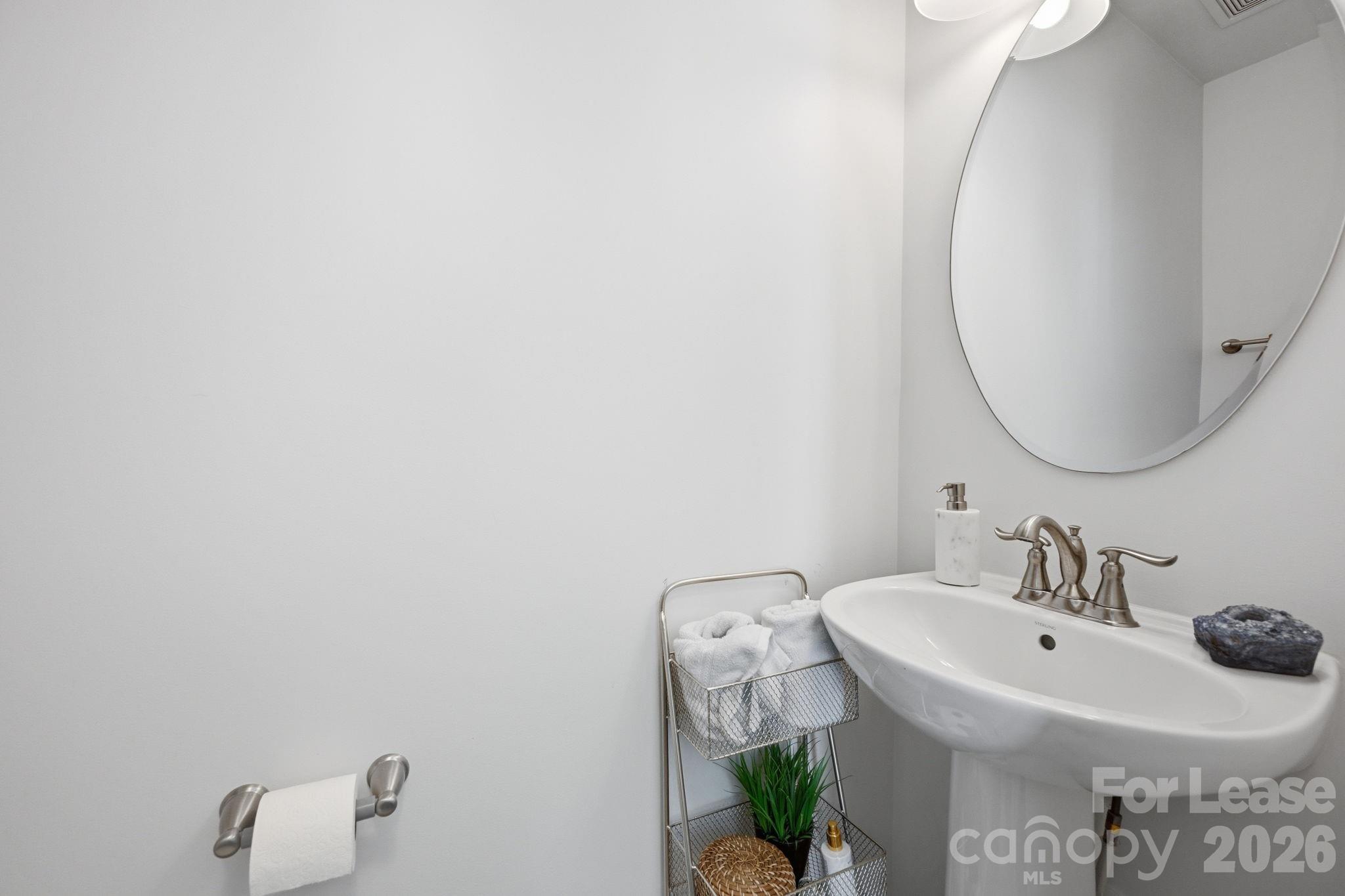 1353 Jacemans Way Property Photo 20