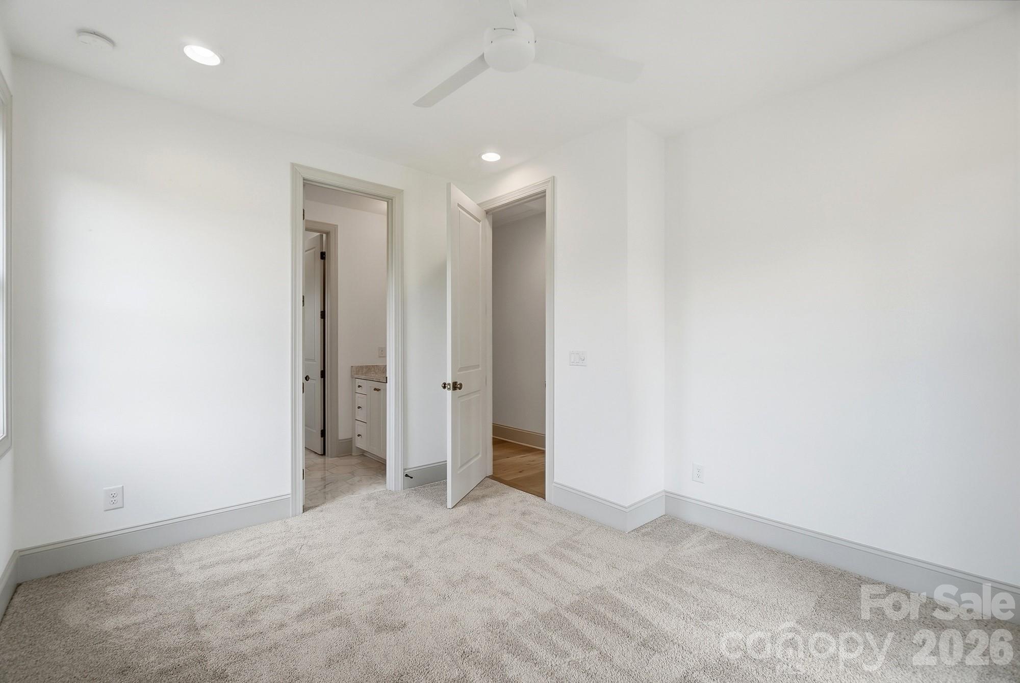 4055 Honey Tree Lane Property Photo 33