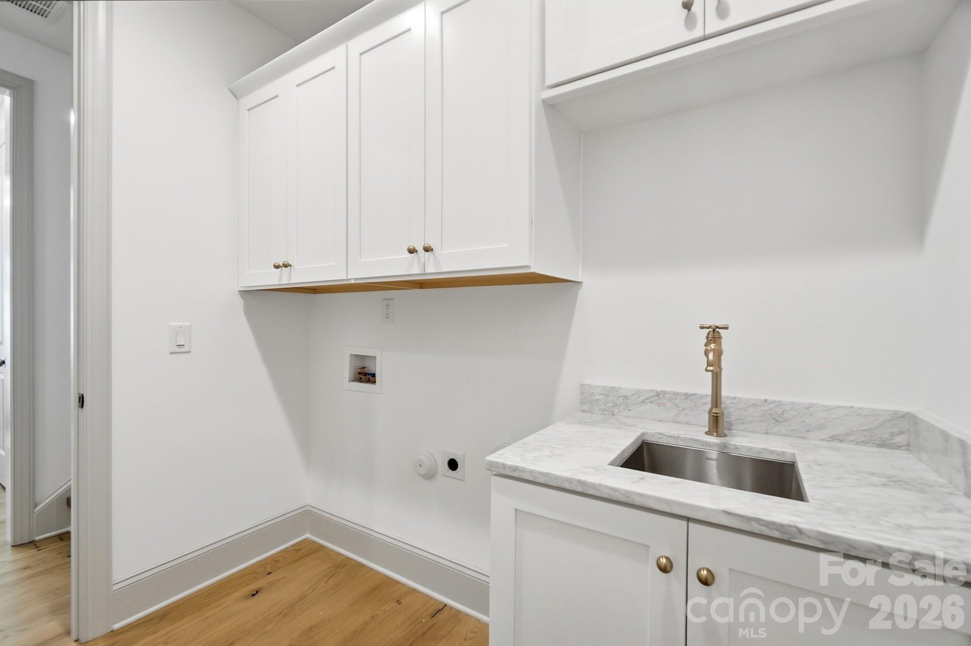 4055 Honey Tree Lane Property Photo 43