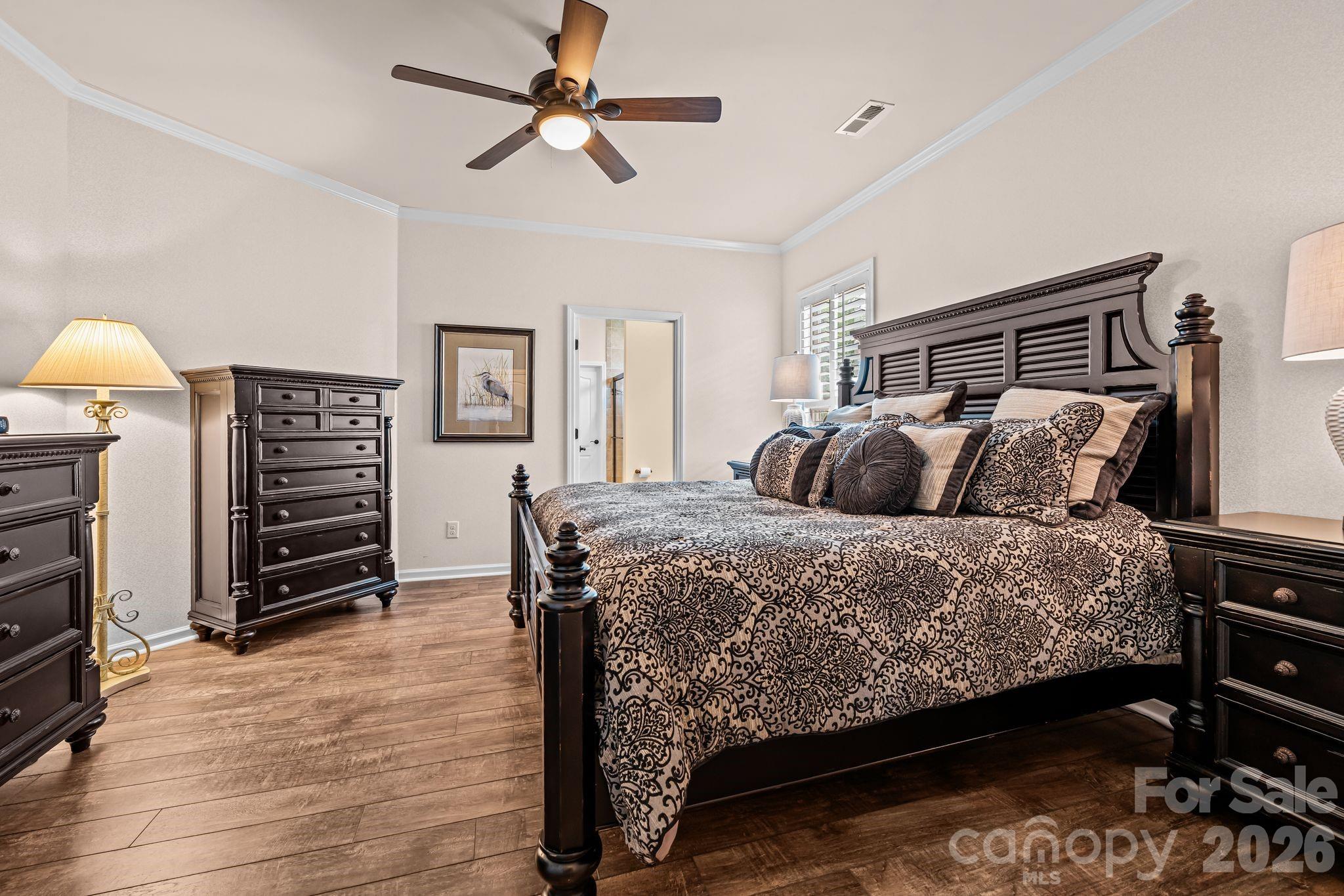 411 Haven Avenue Property Photo 11