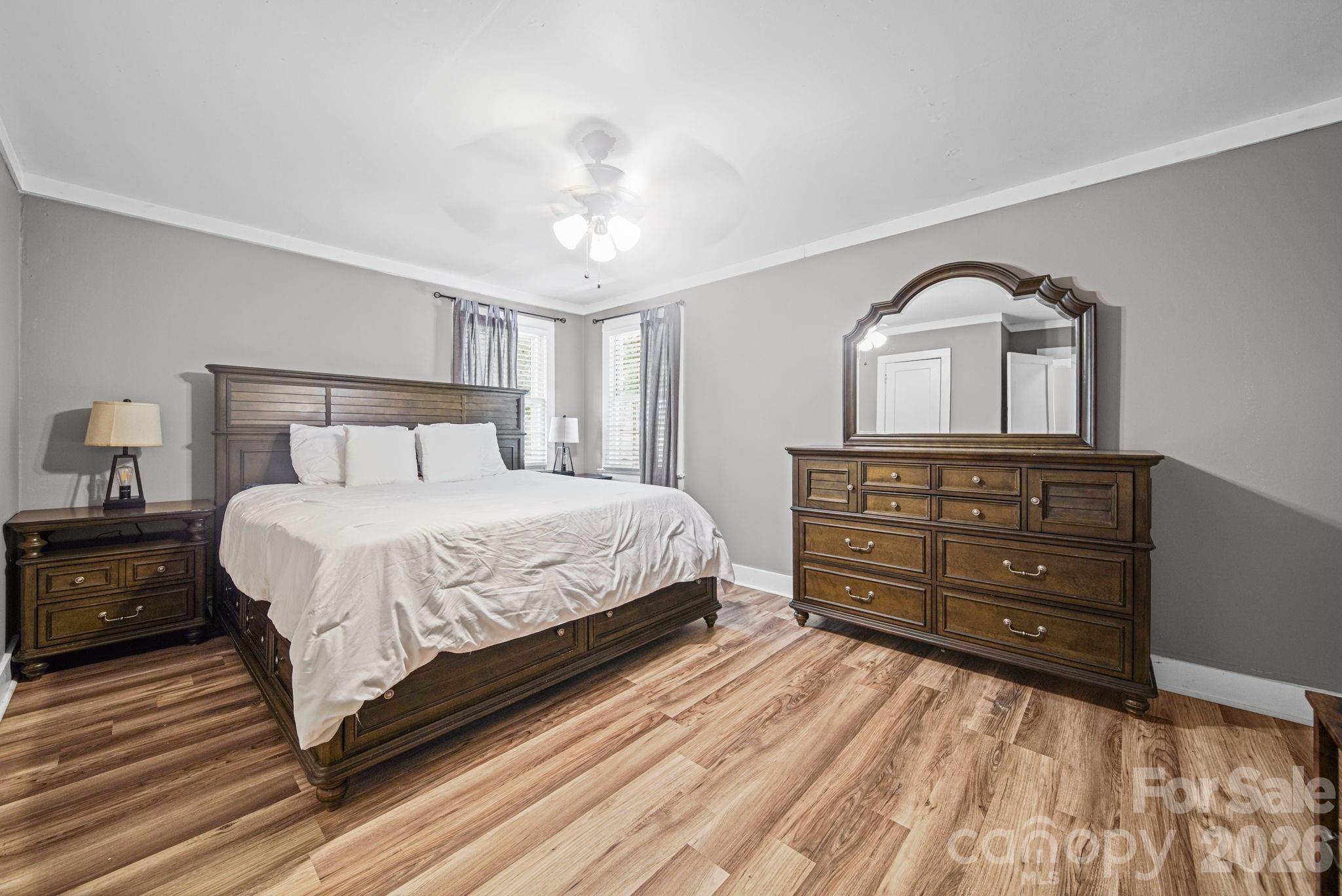 823 Great Falls Highway Property Photo 18