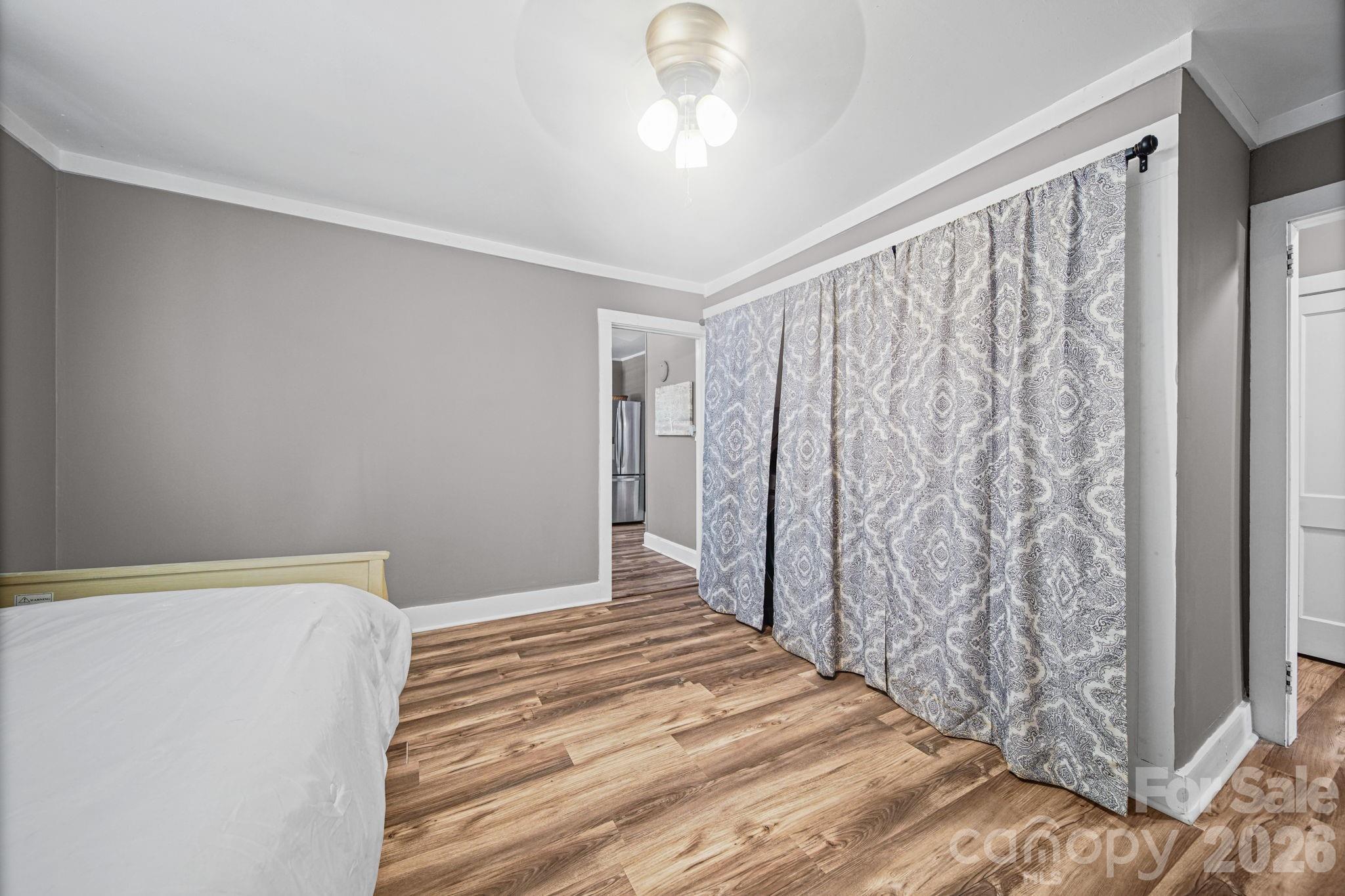 823 Great Falls Highway Property Photo 23