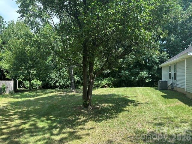 9022 Brad Court Property Photo 4