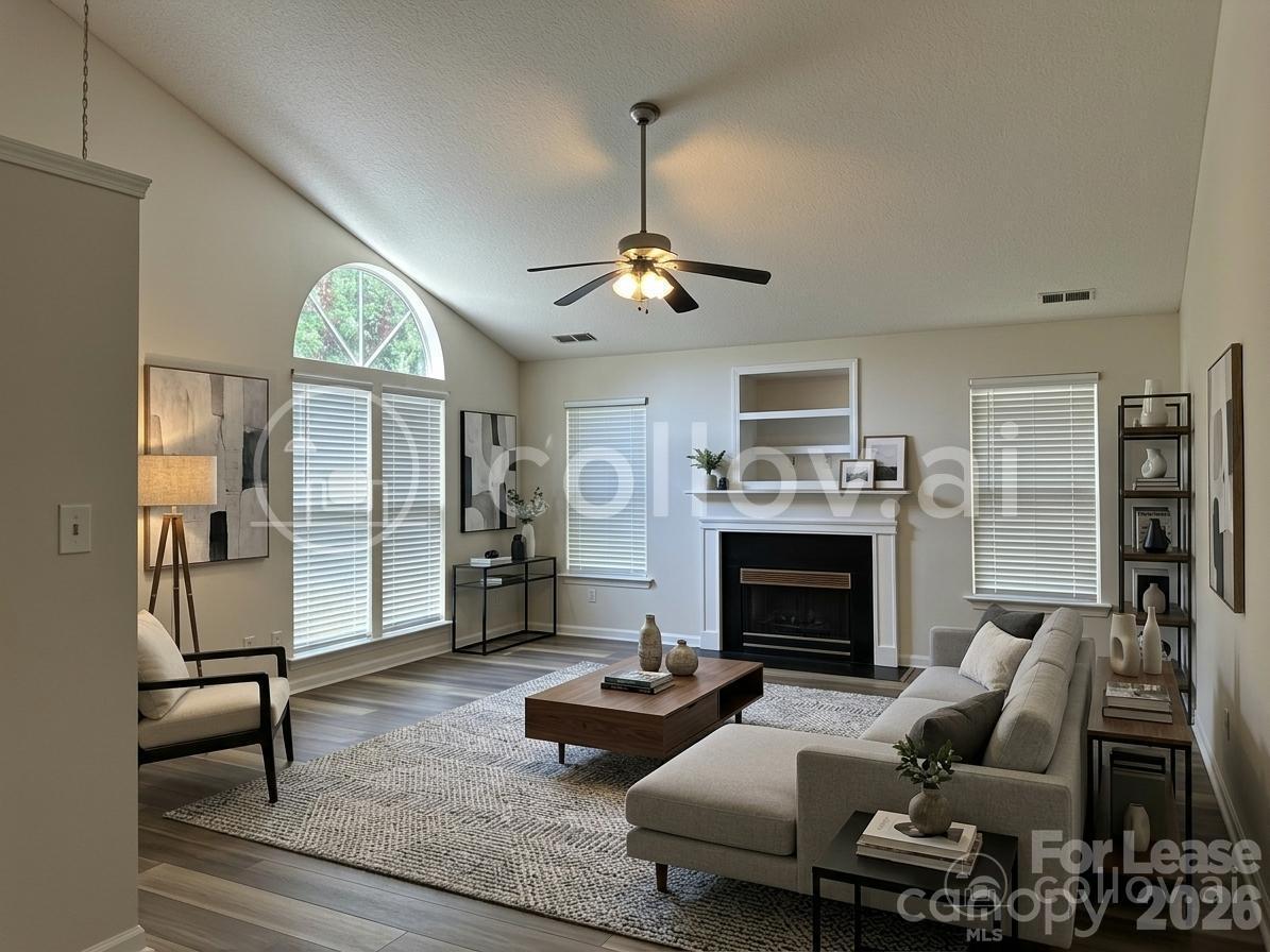 9022 Brad Court Property Photo 7