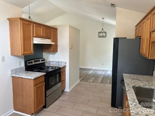 9022 Brad Court Property Photo 14