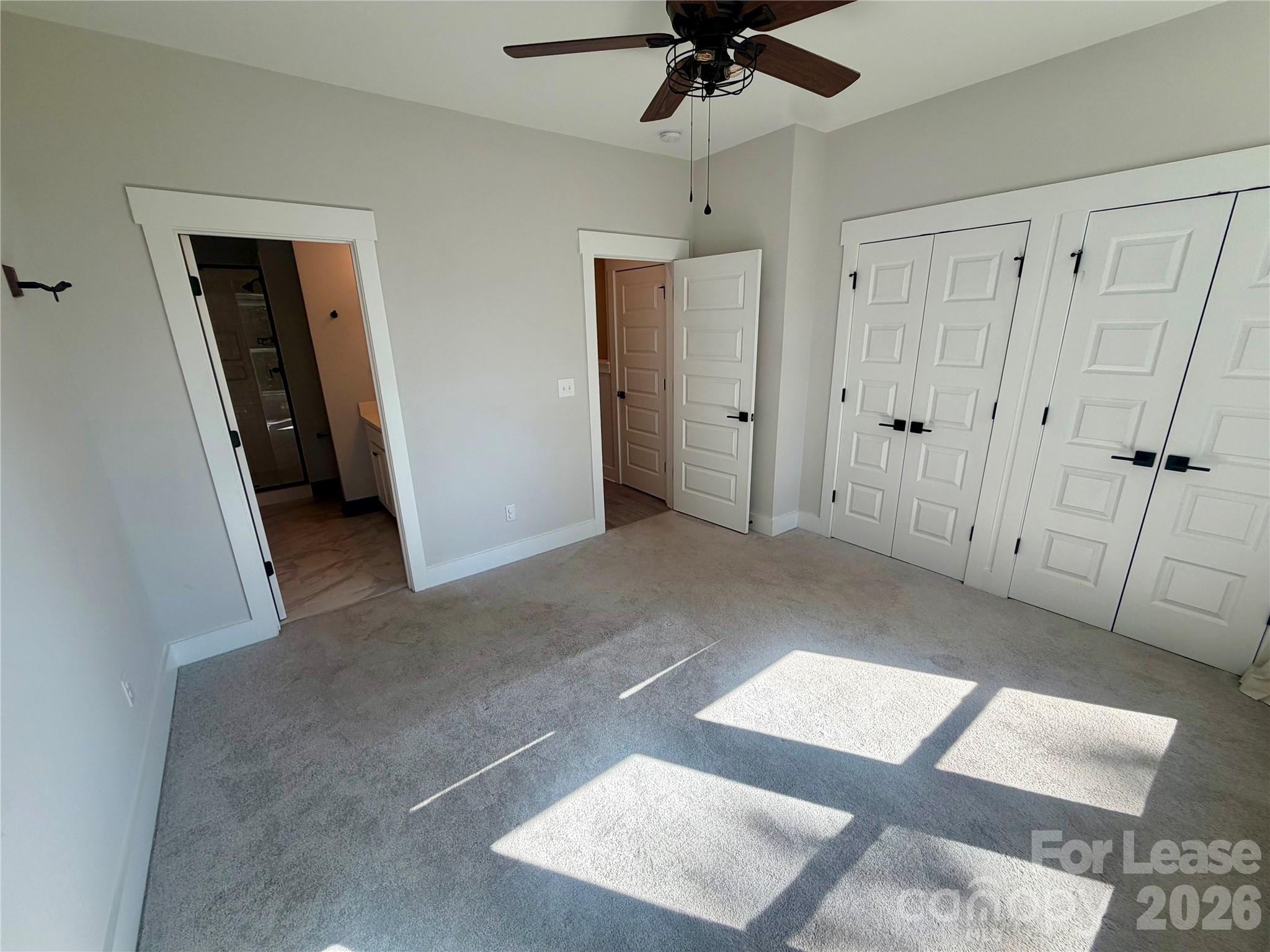 566 W End Drive Property Photo 17