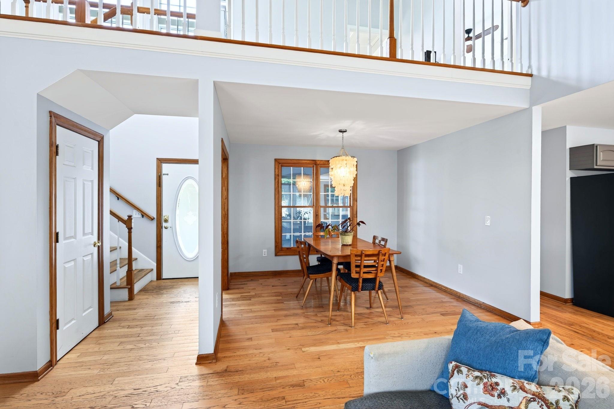 16 Pinecroft Road Property Photo 4