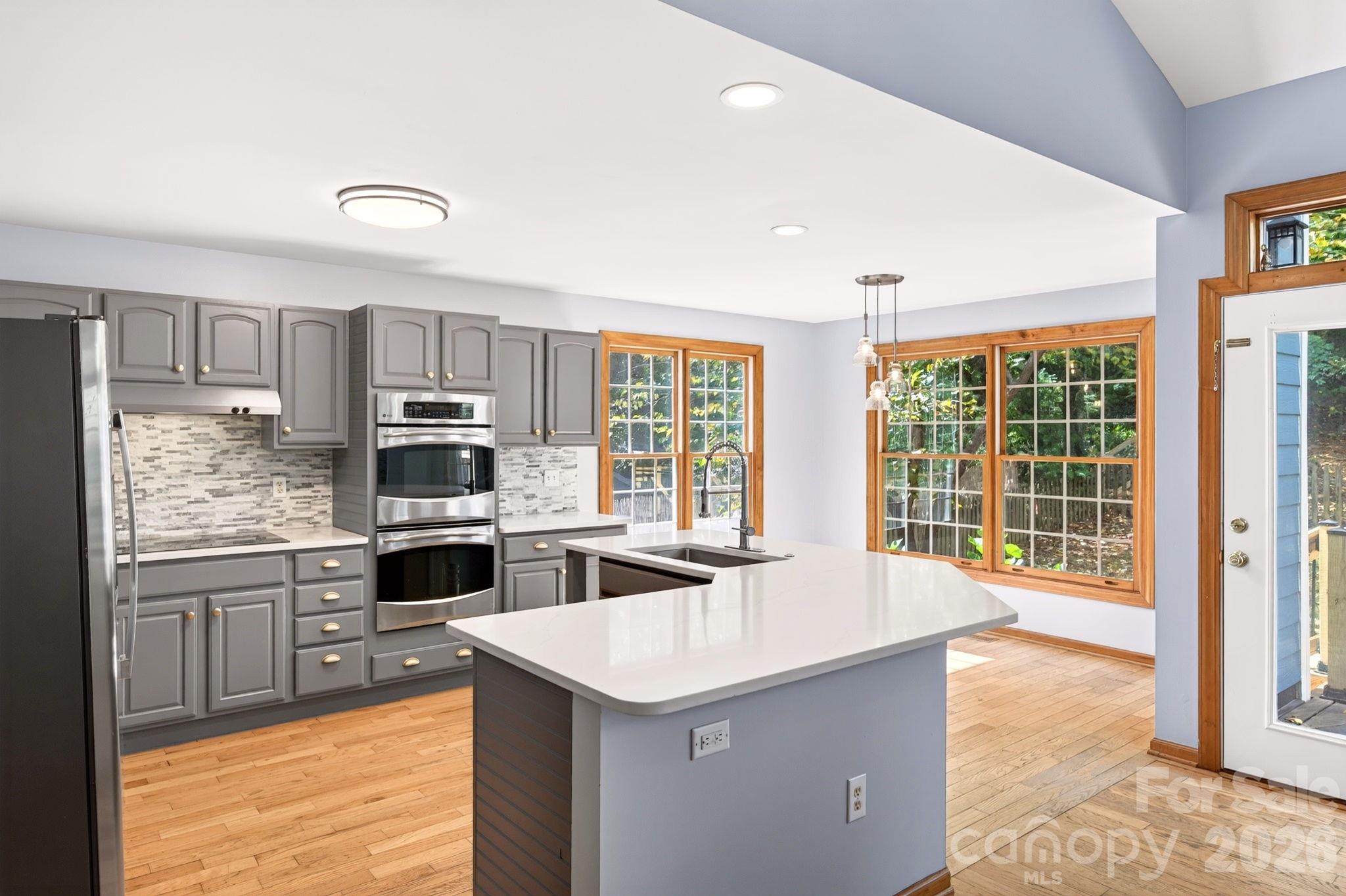 16 Pinecroft Road Property Photo 7