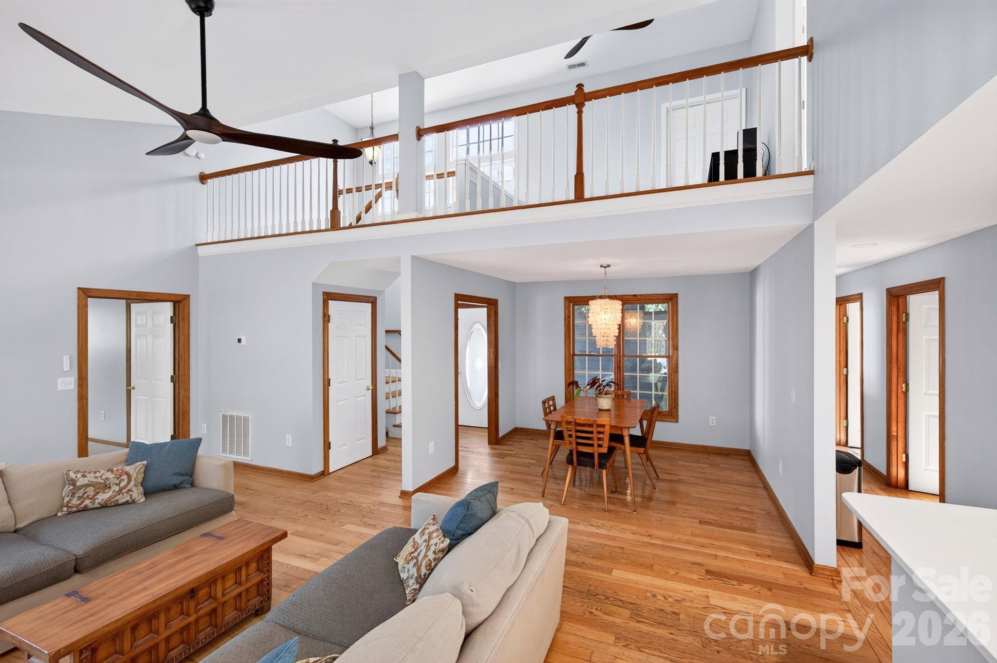 16 Pinecroft Road Property Photo 9
