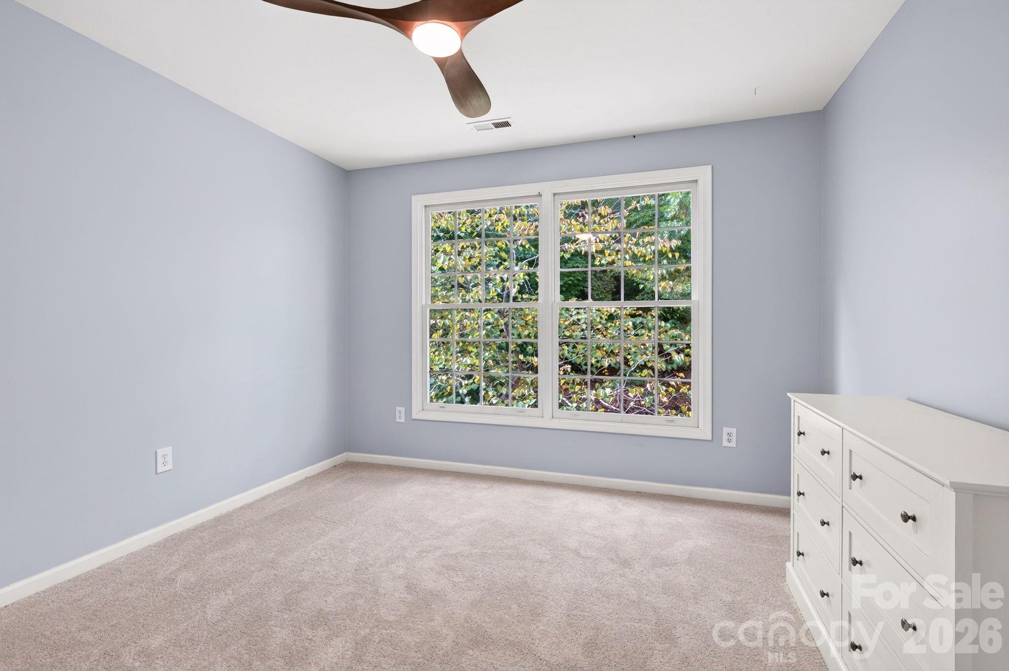16 Pinecroft Road Property Photo 21