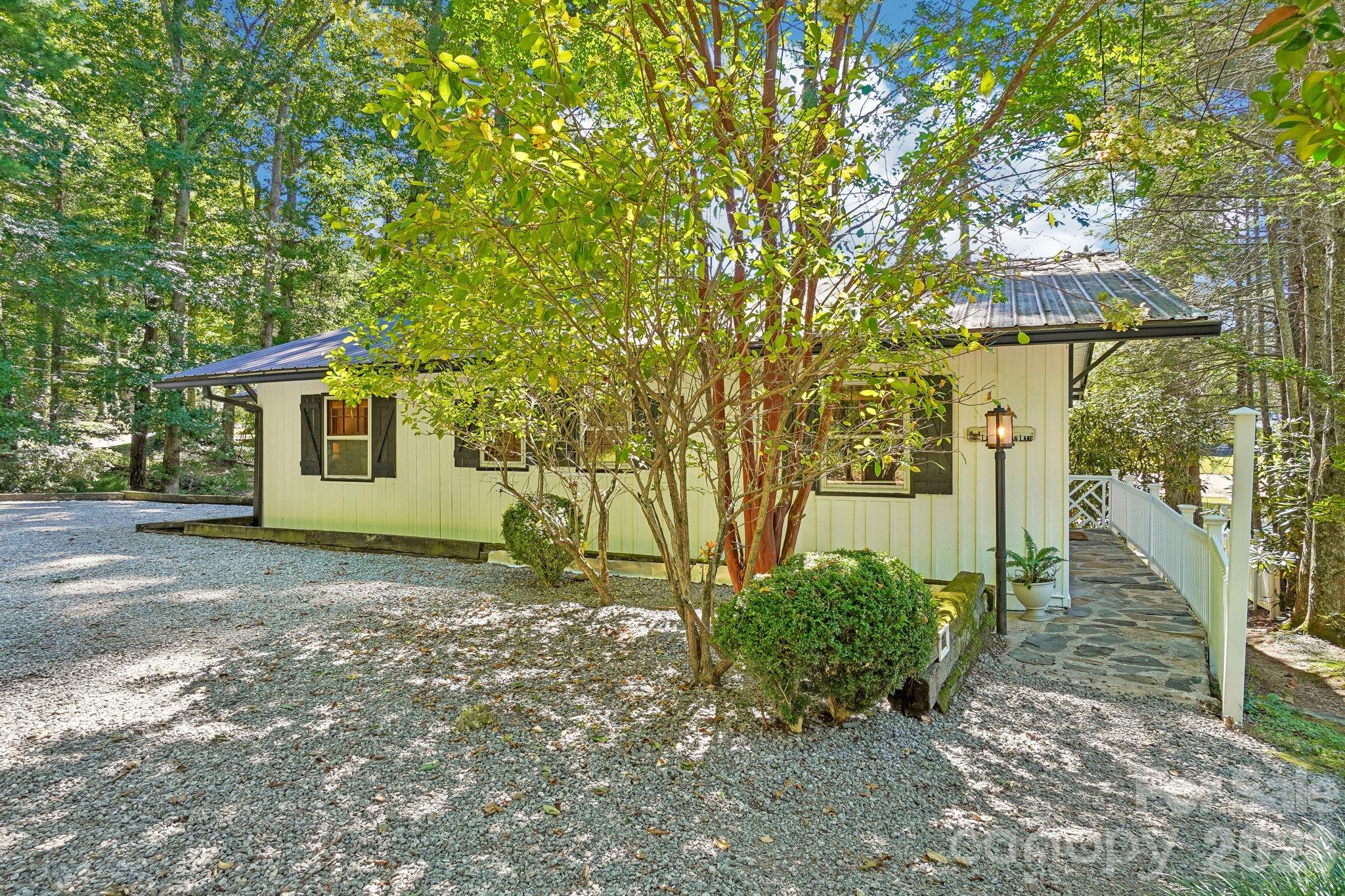 52 Lake Jordan Drive Property Photo 44