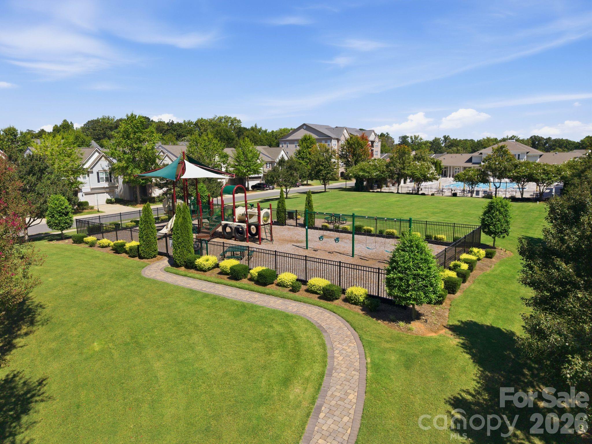 1827 Royal Gorge Avenue Property Photo 29