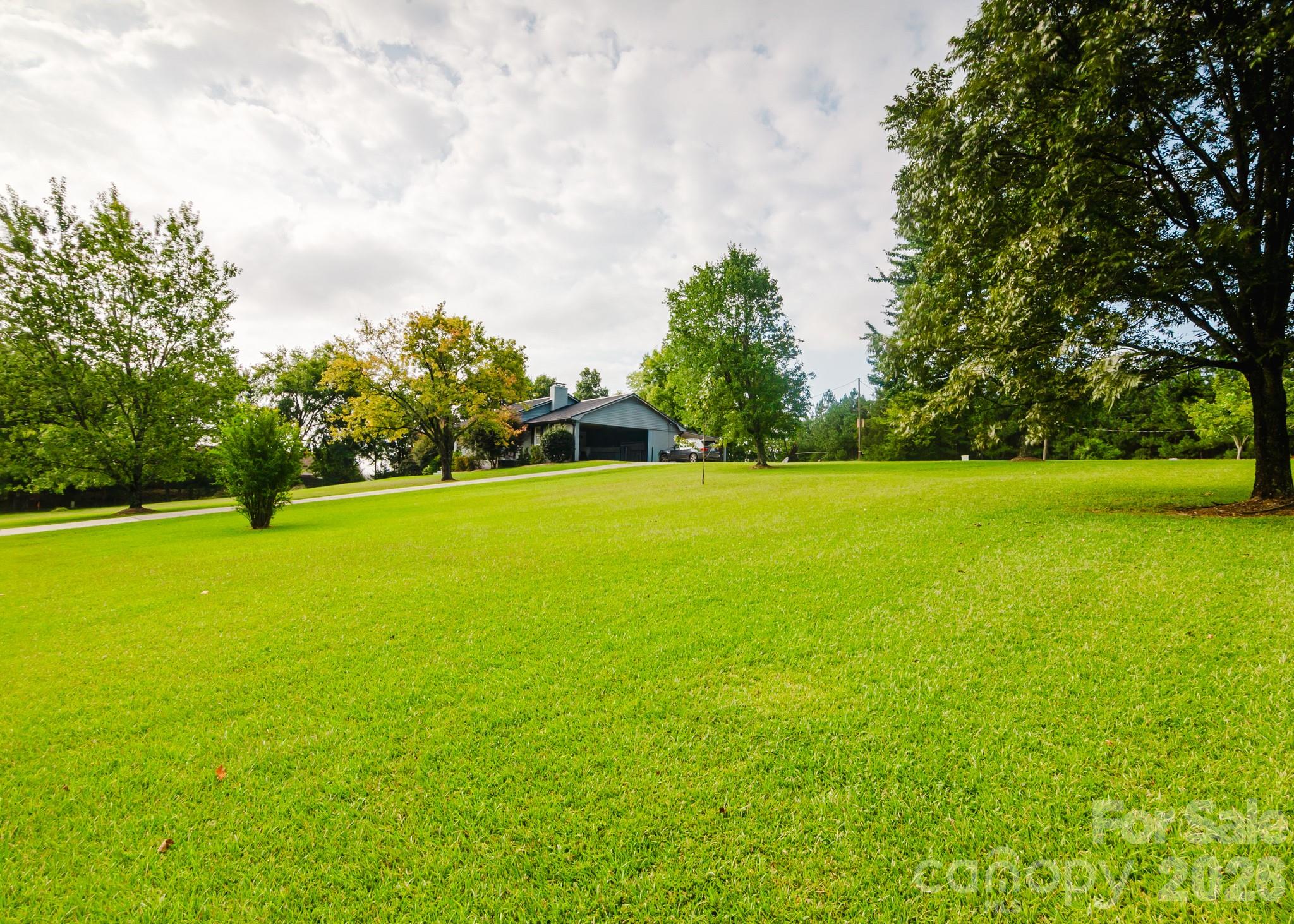 3620 Morehead Road Property Photo 7