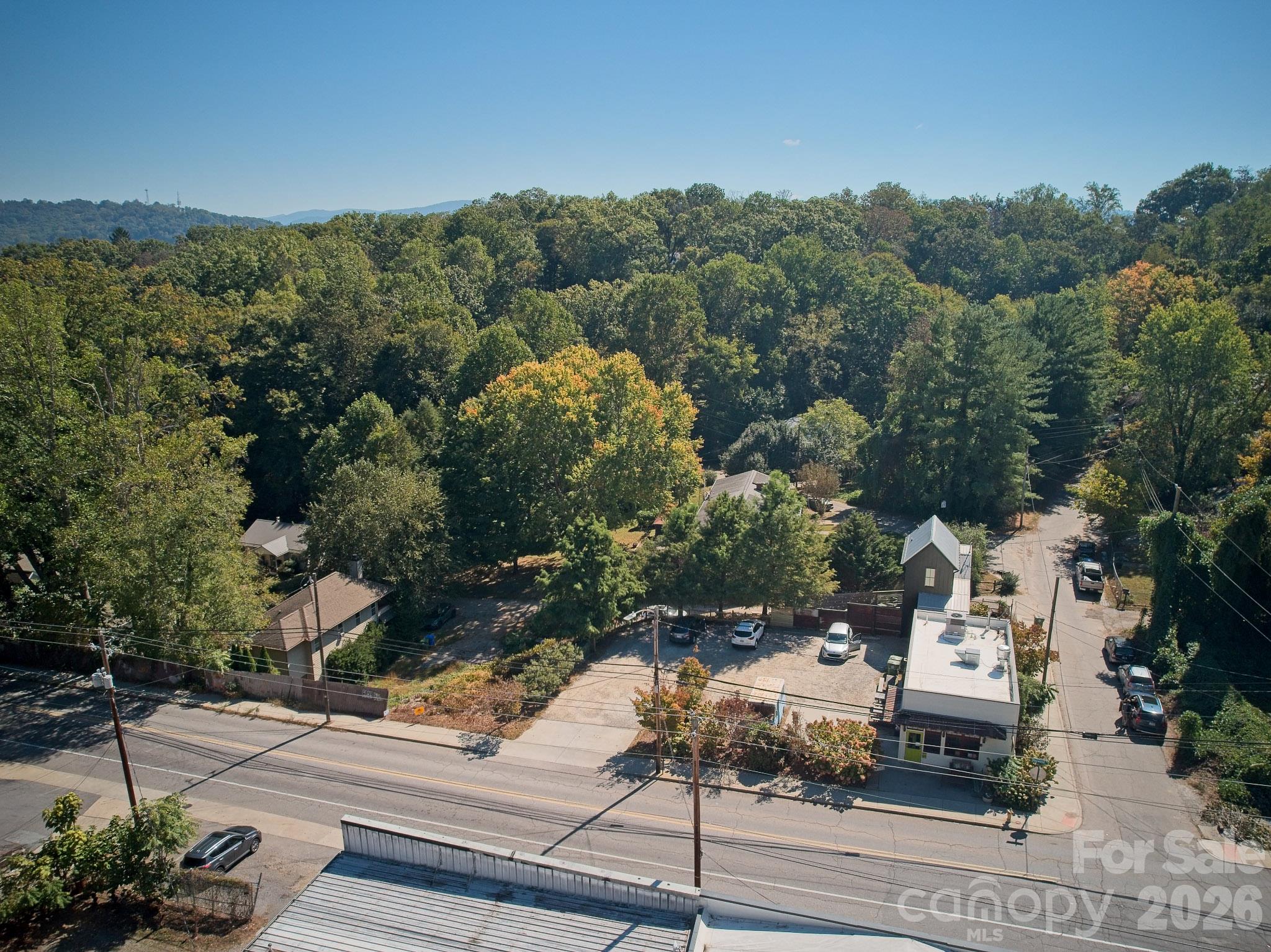 194 Logan Avenue Property Photo 29