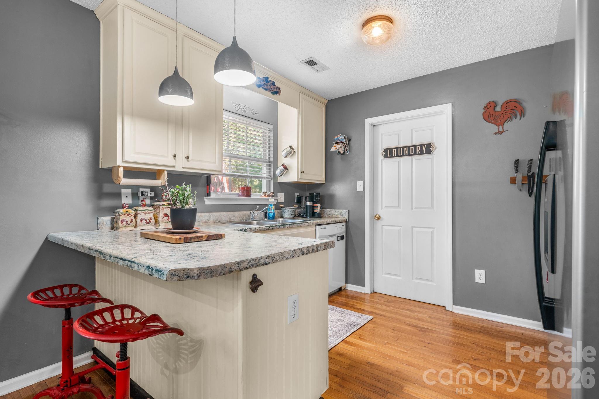 4218 Piney Road Property Photo 10