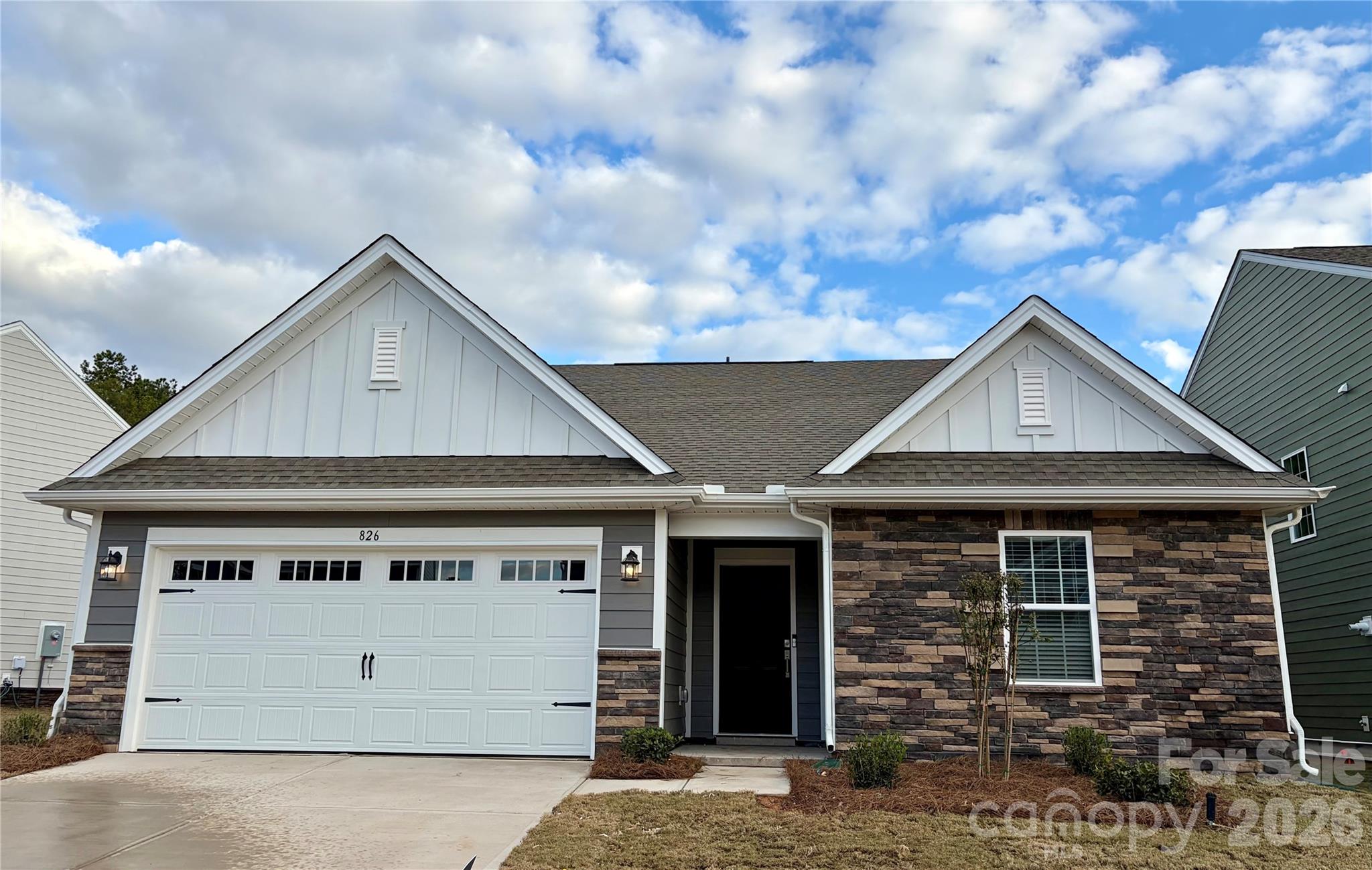 826 Sparano Loop 32 Property Photo 1