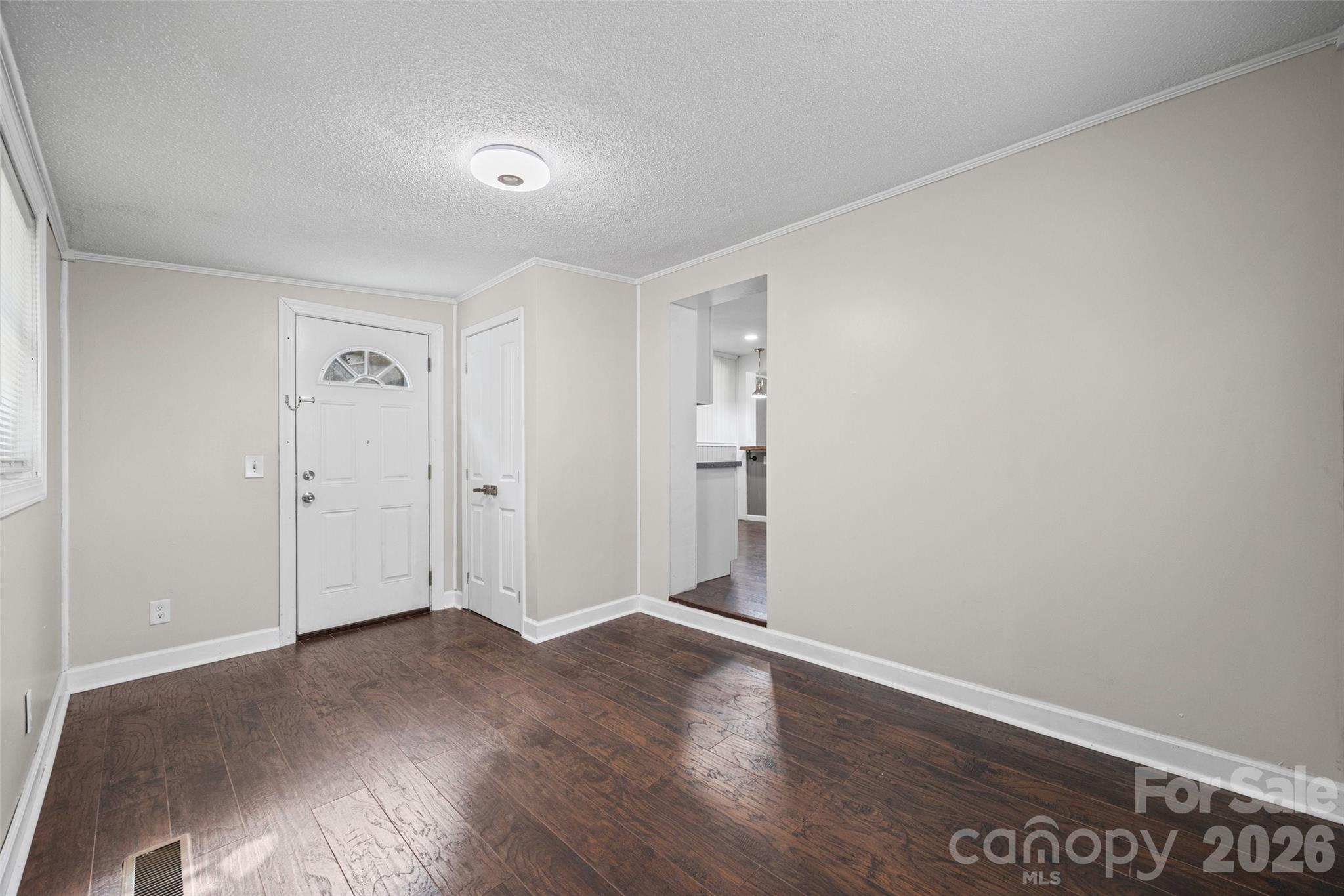 726 Forest Drive Property Photo 14