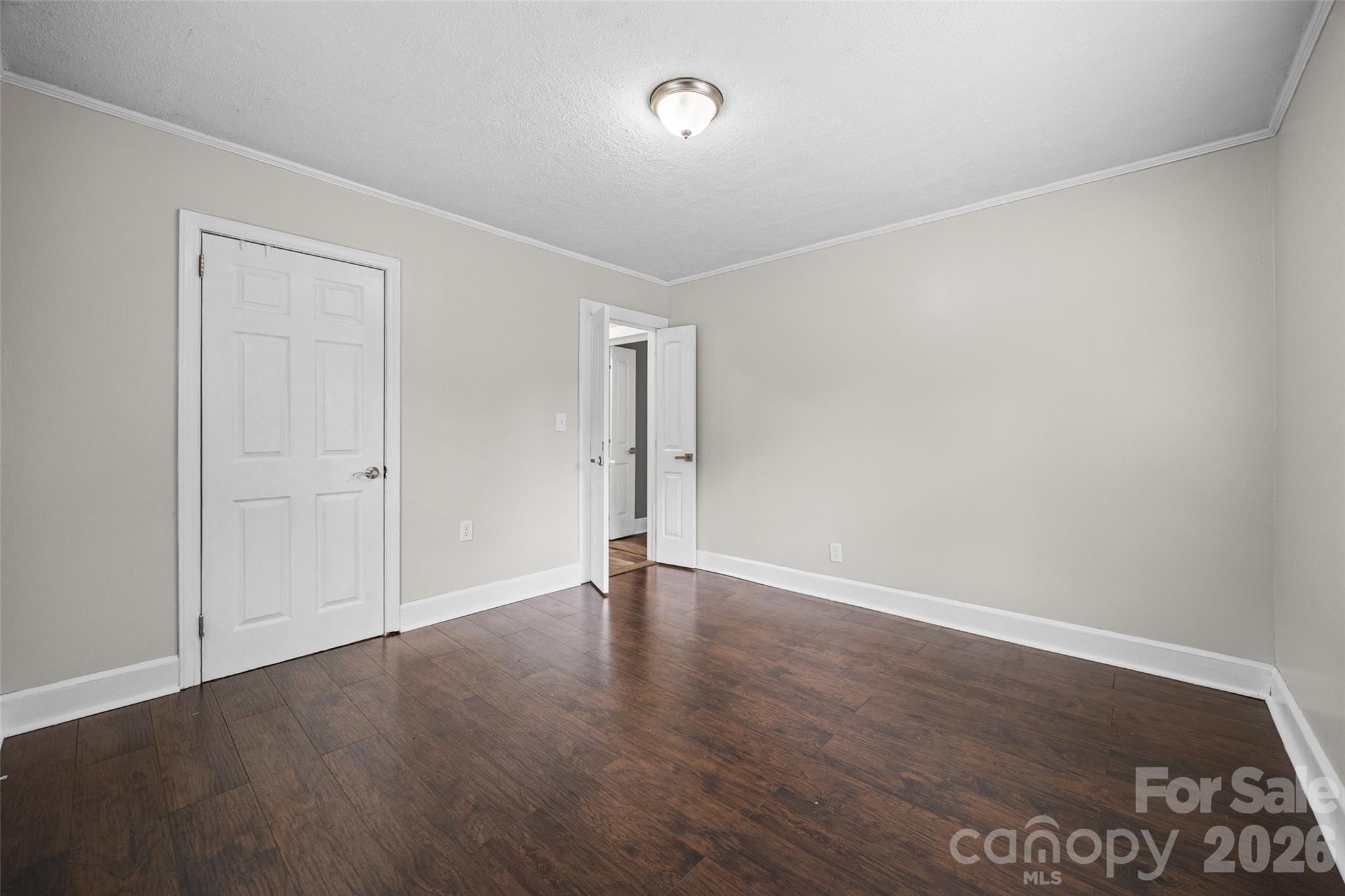 726 Forest Drive Property Photo 18