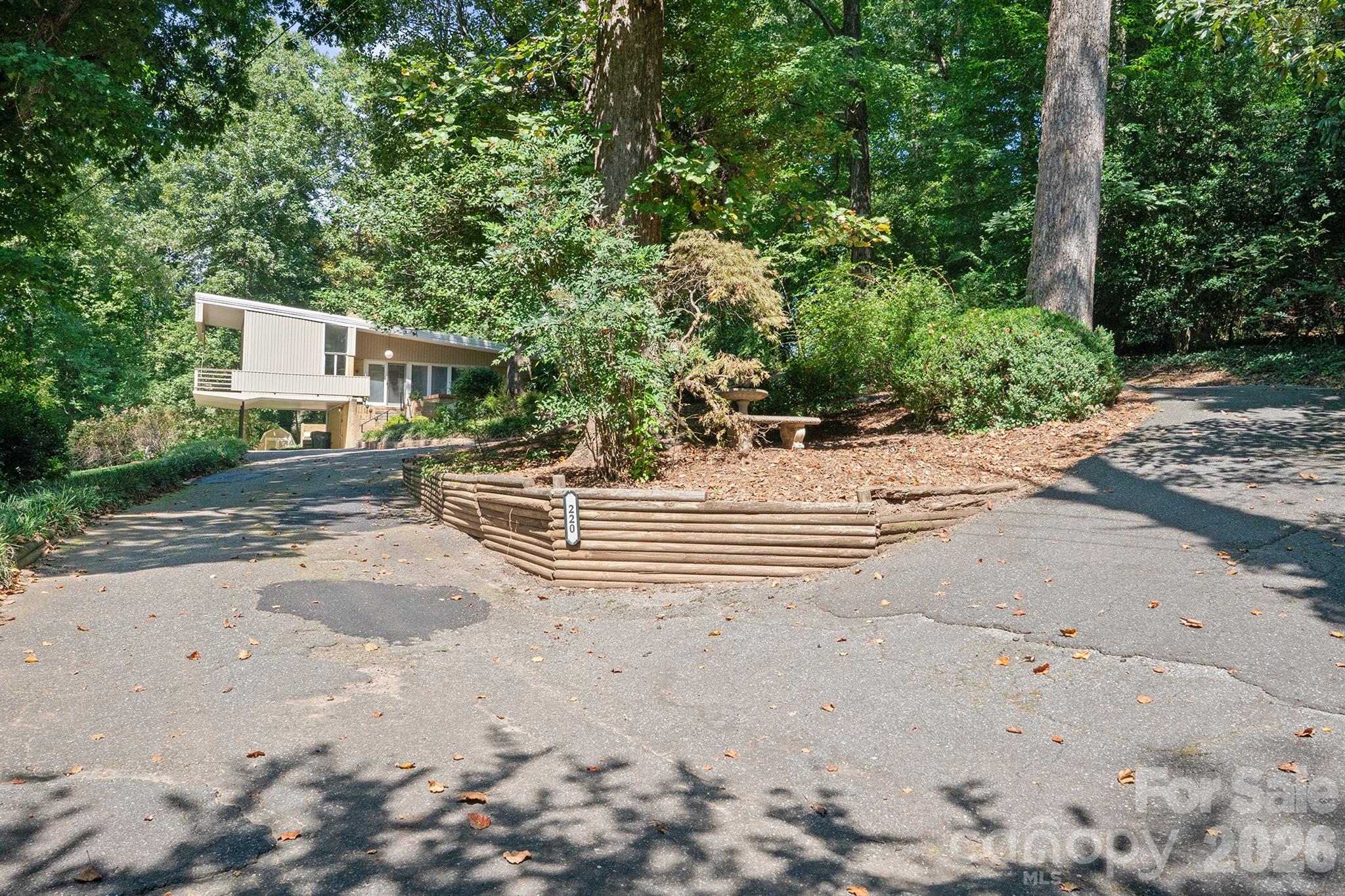 220 30th Avenue Property Photo 5