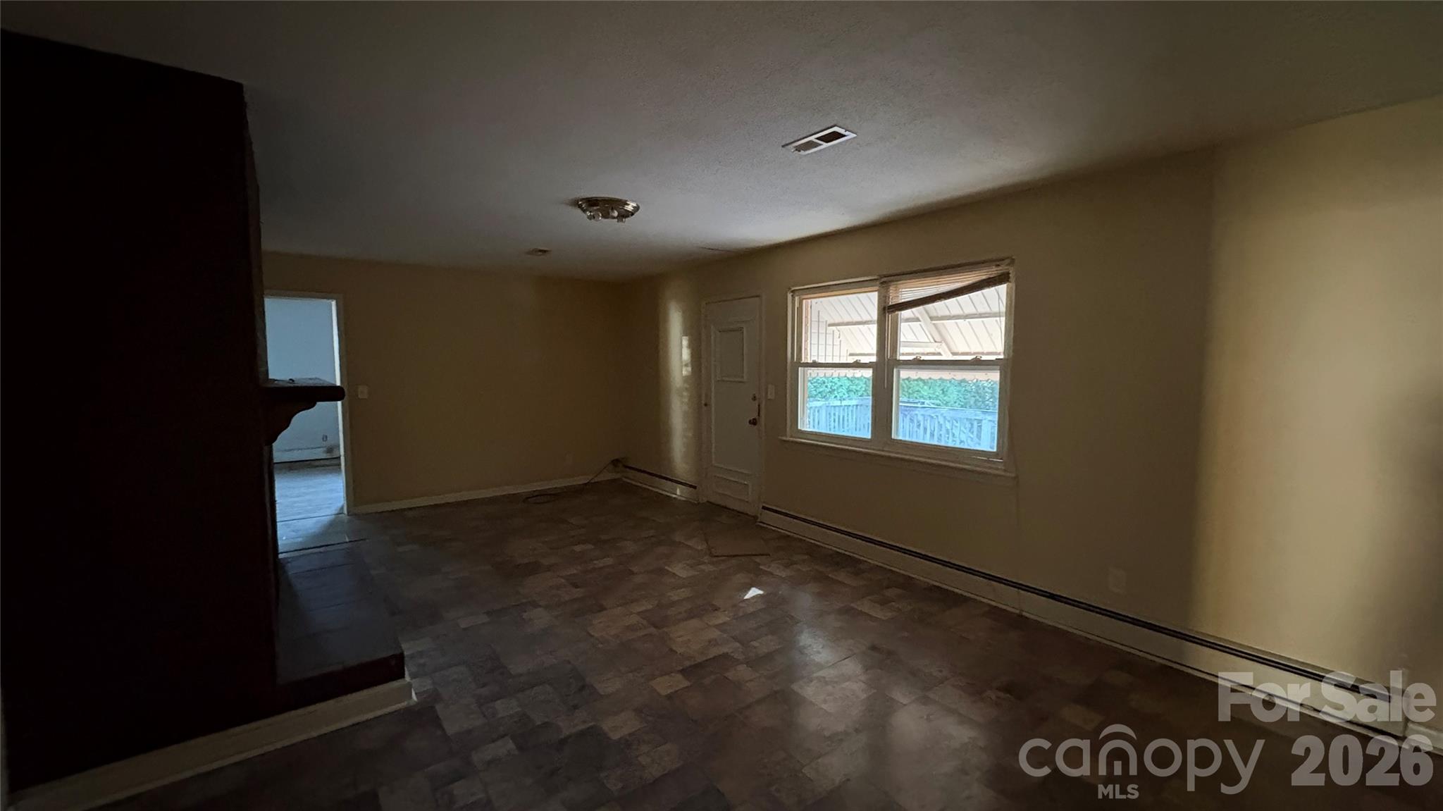 506 Whisnant Street Property Photo 11