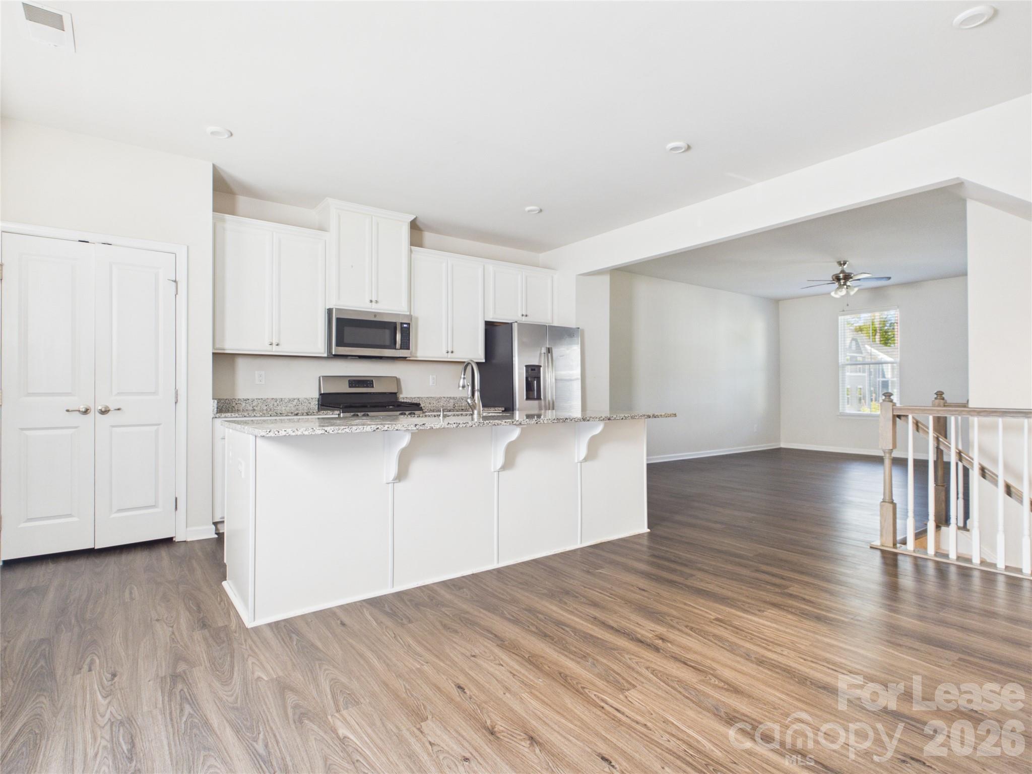 1205 Ashbury Street Property Photo 6