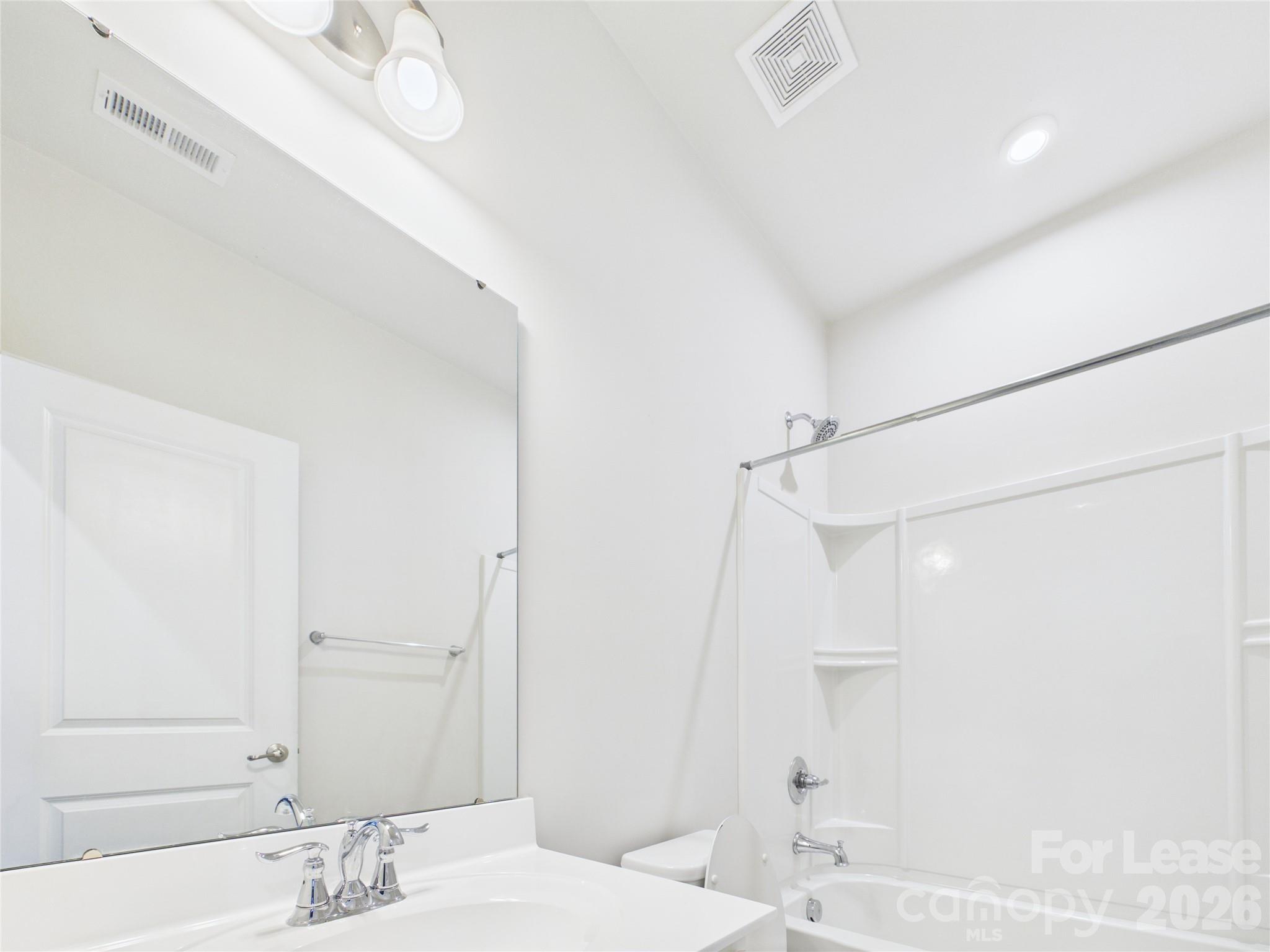 1205 Ashbury Street Property Photo 25