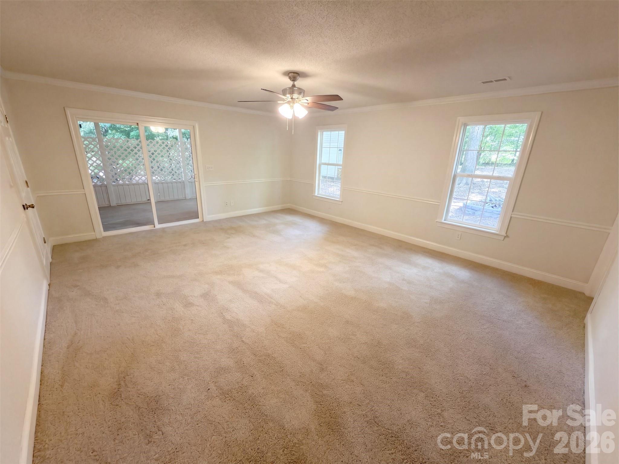 3705 Griffith Road Property Photo 3