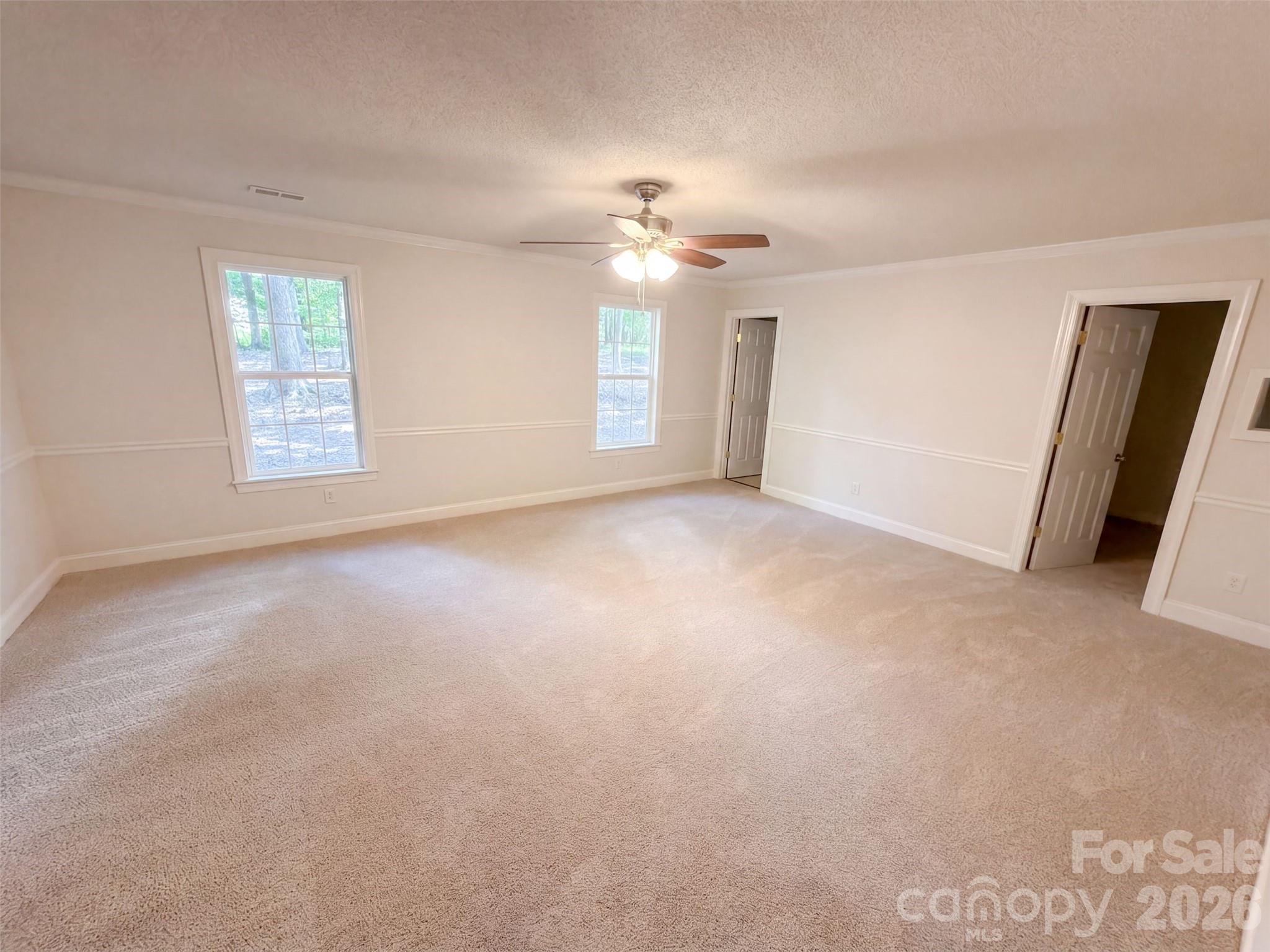 3705 Griffith Road Property Photo 4
