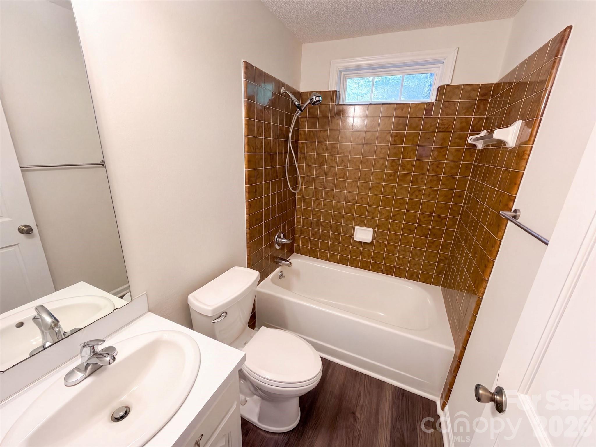 3705 Griffith Road Property Photo 12