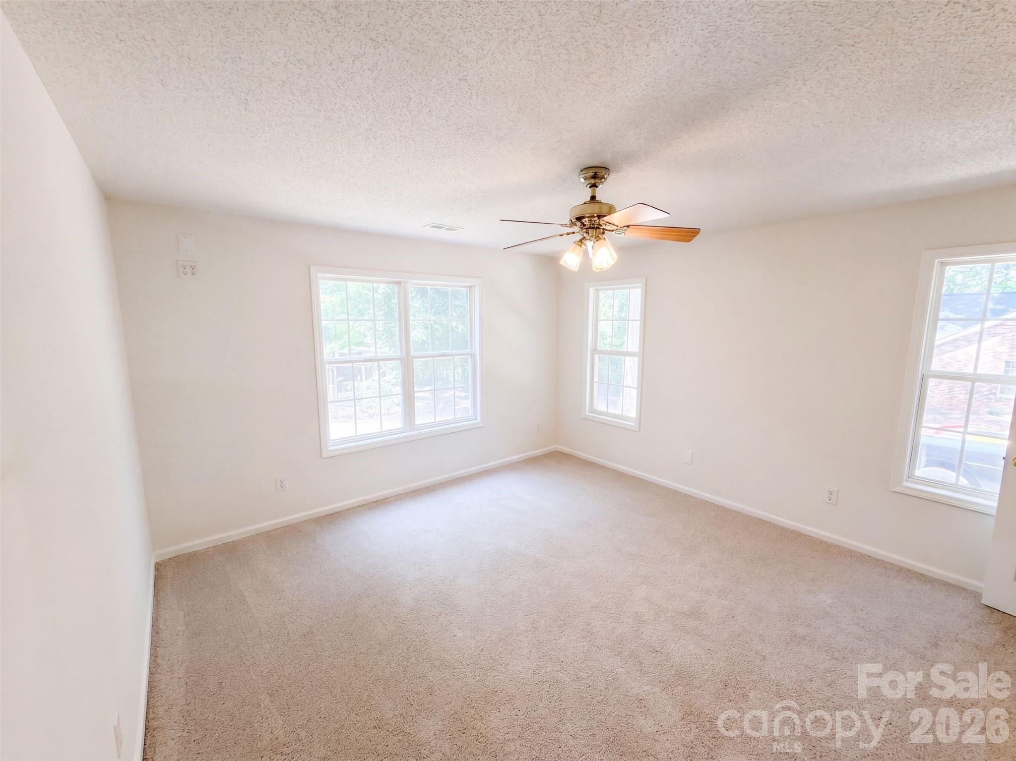 3705 Griffith Road Property Photo 14