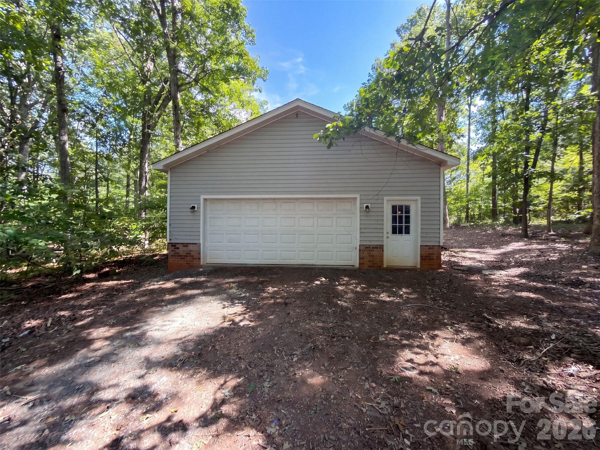 3705 Griffith Road Property Photo 20
