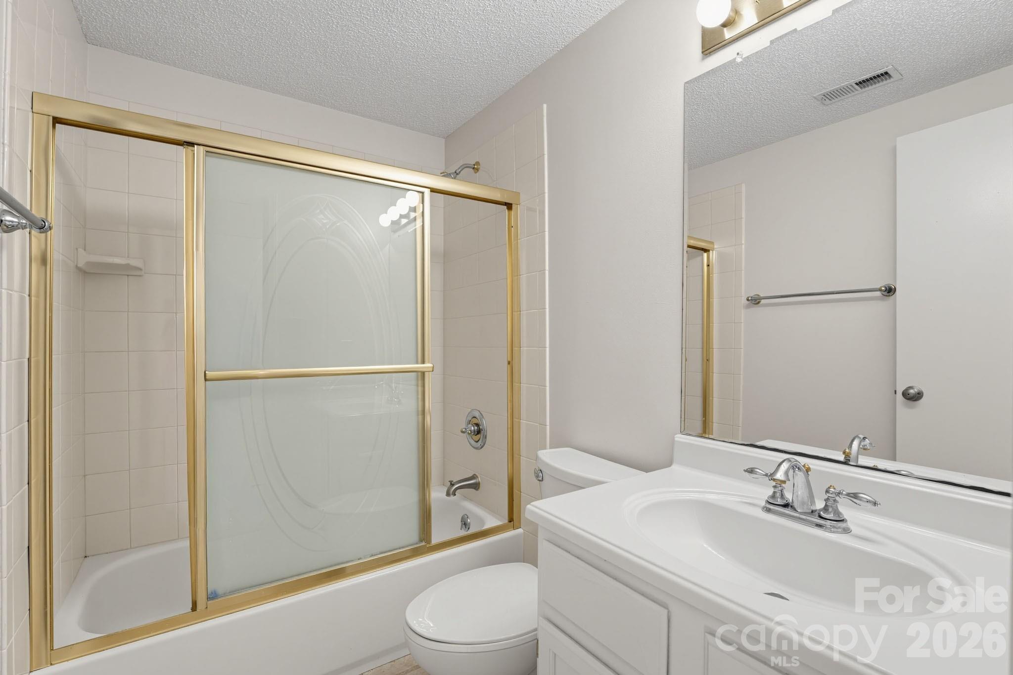 6240 Round Hill Road Property Photo 17