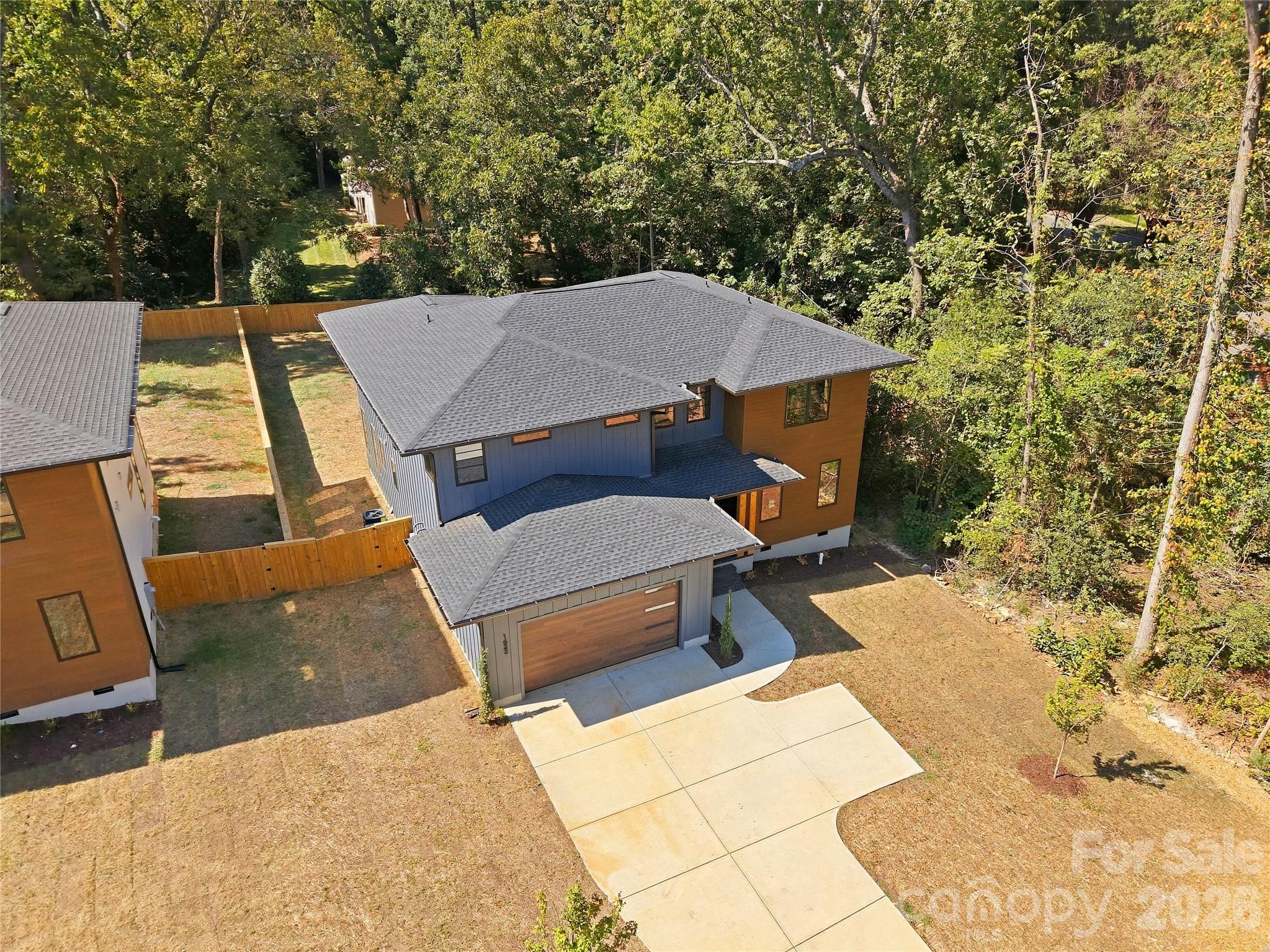 1433 N Sharon Amity Road Property Photo 40
