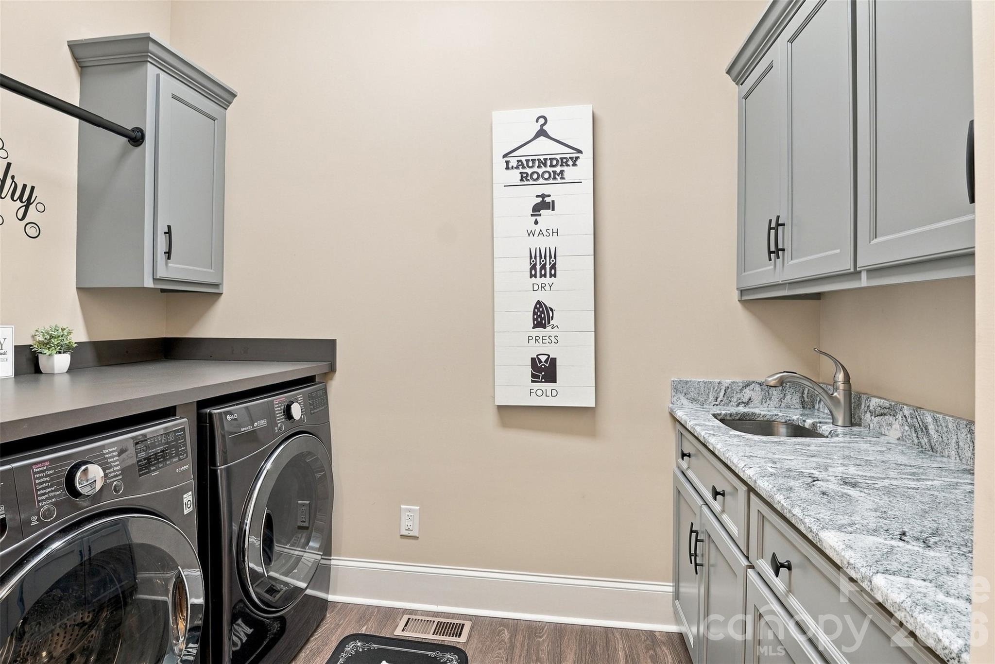 917 Catawba Shores Drive Property Photo 19
