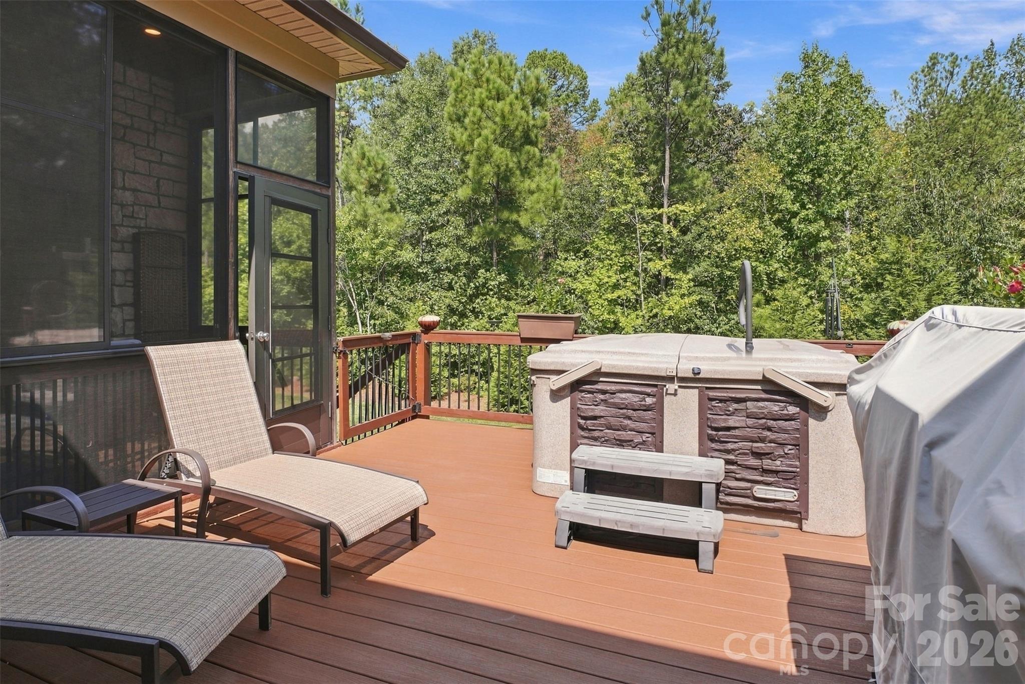 917 Catawba Shores Drive Property Photo 40