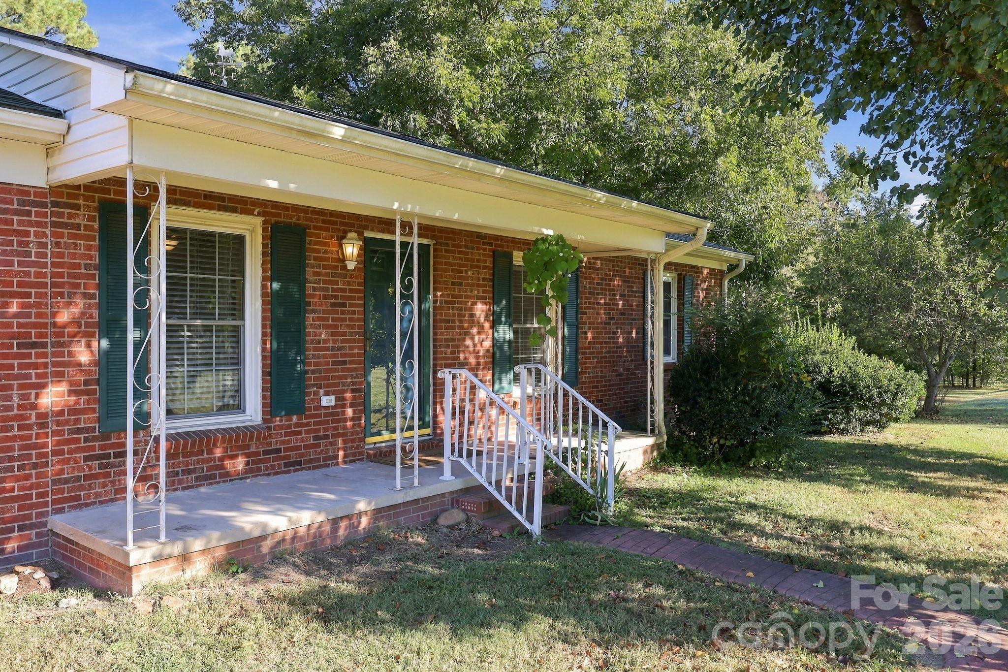 1140 Upper Palmer Road Property Photo 9