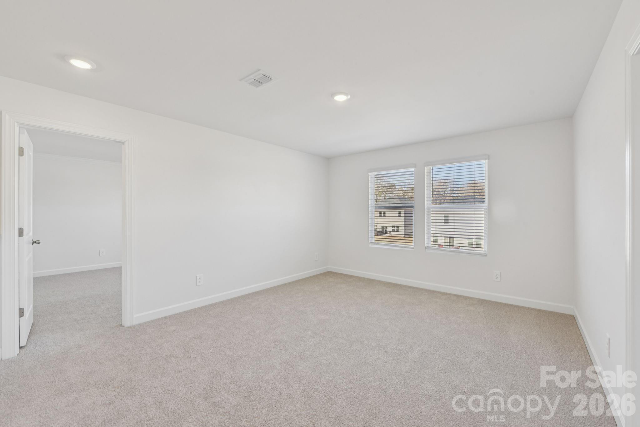 137 Frontiersman Drive Property Photo 17