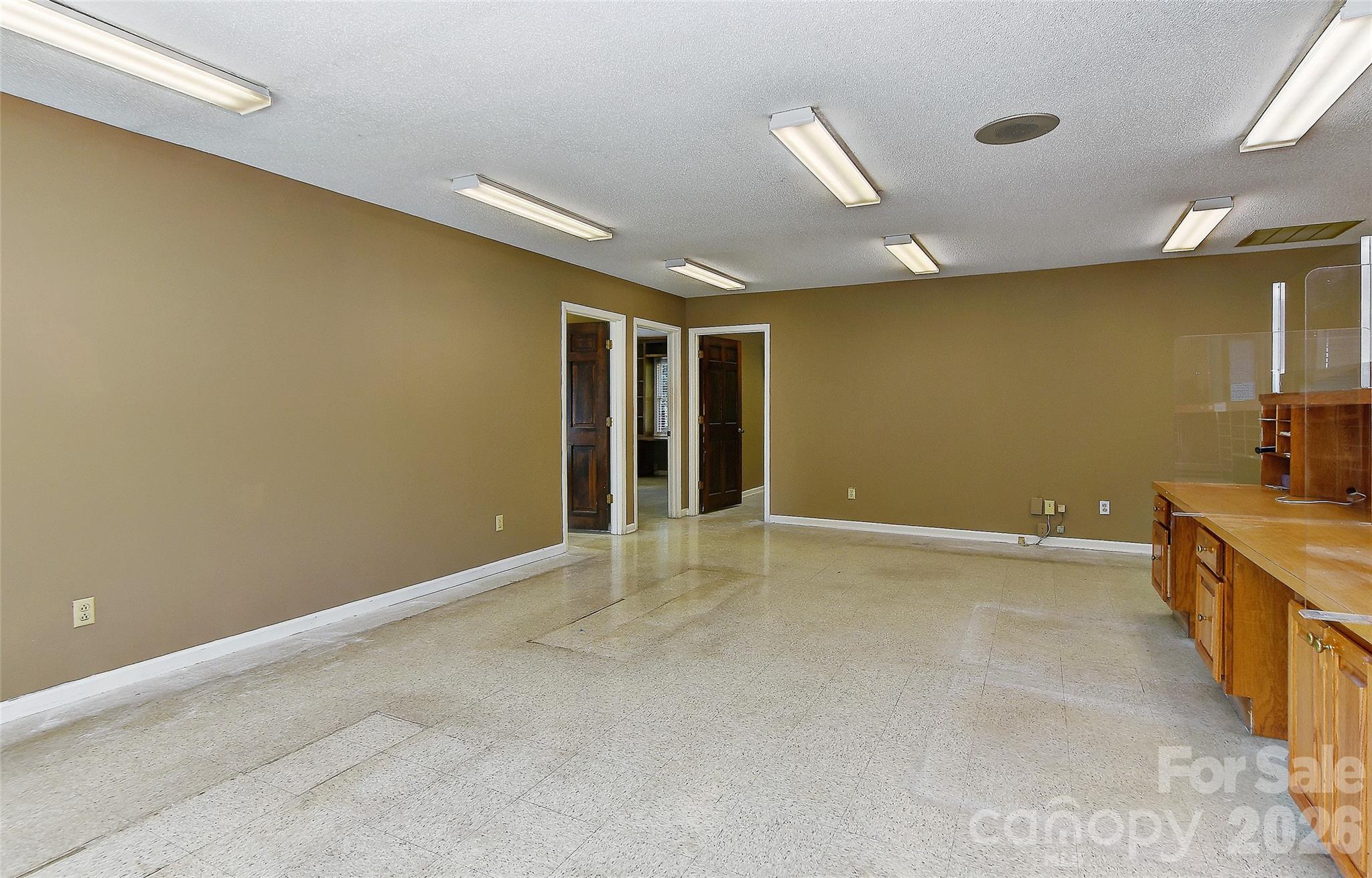 1907 Concord Avenue Property Photo 9