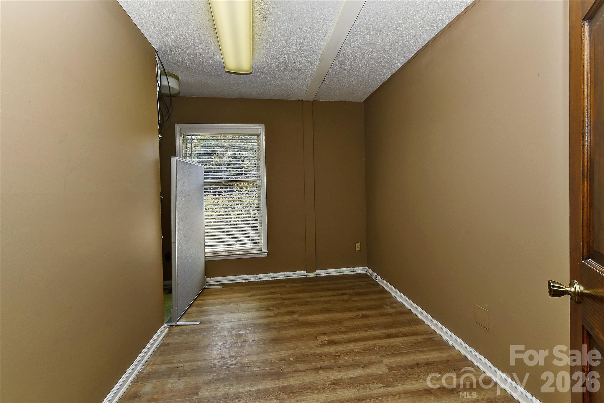 1907 Concord Avenue Property Photo 20