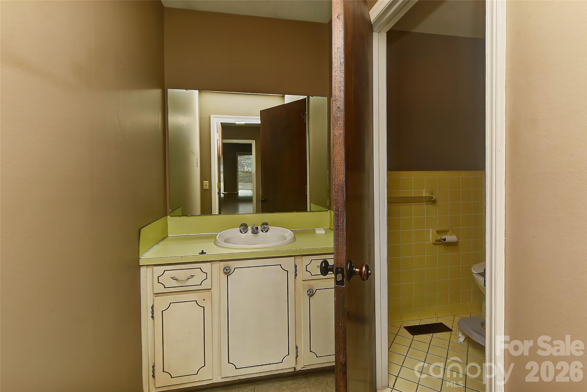 1907 Concord Avenue Property Photo 21