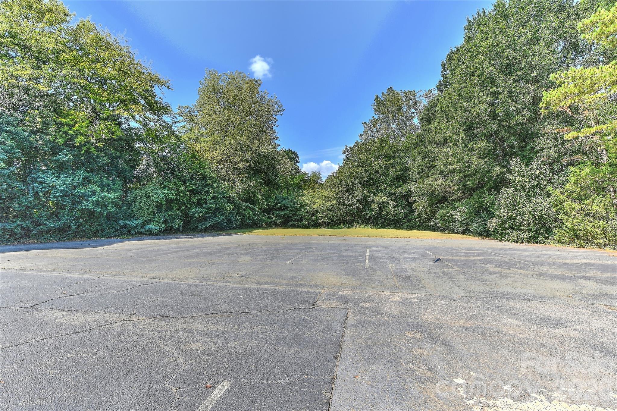 1907 Concord Avenue Property Photo 38