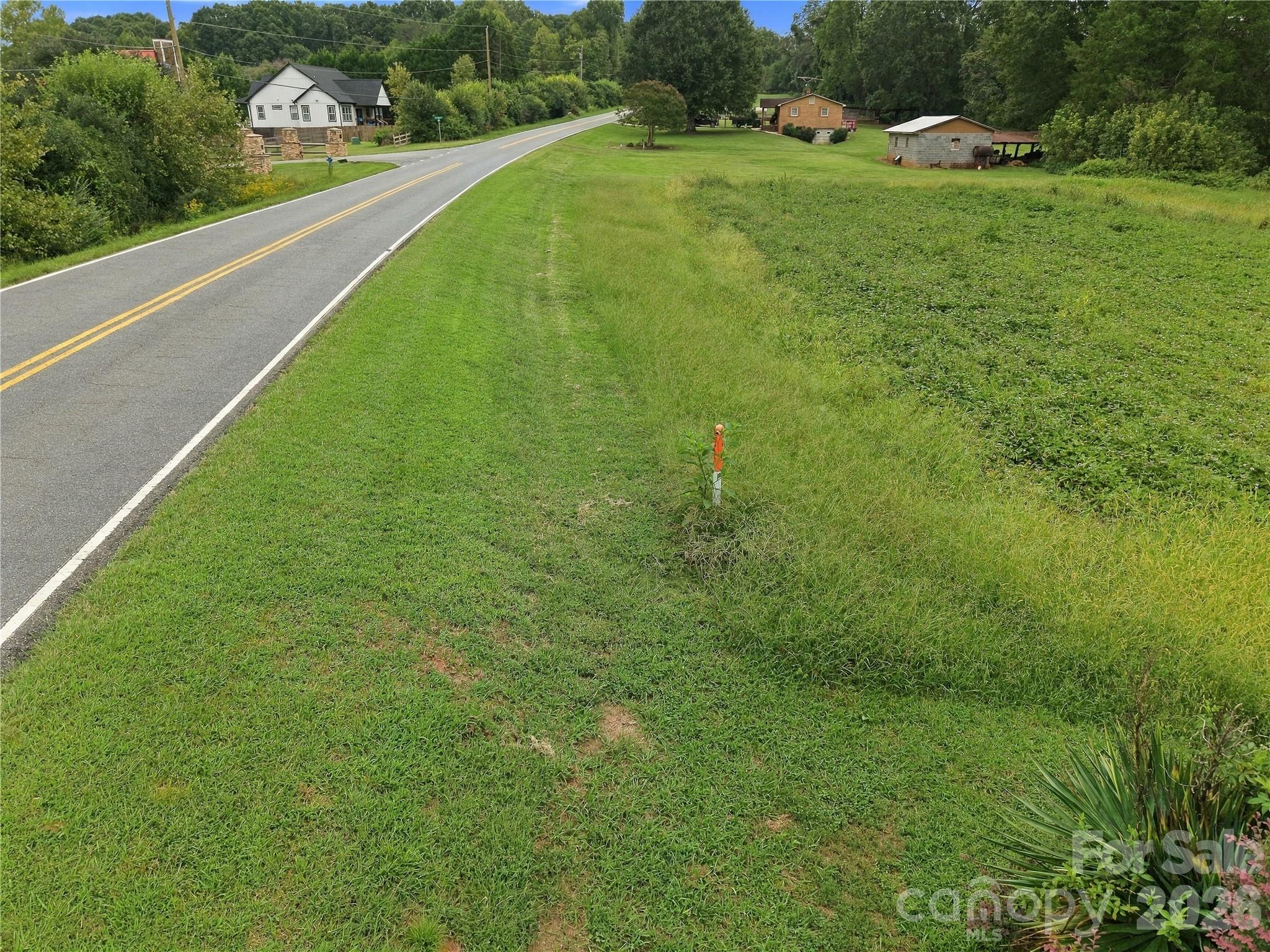 00 Blackburn Bridge Road Property Photo 6