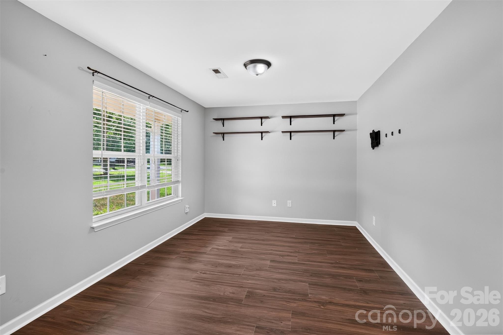 1200 Catawba Run Property Photo 7