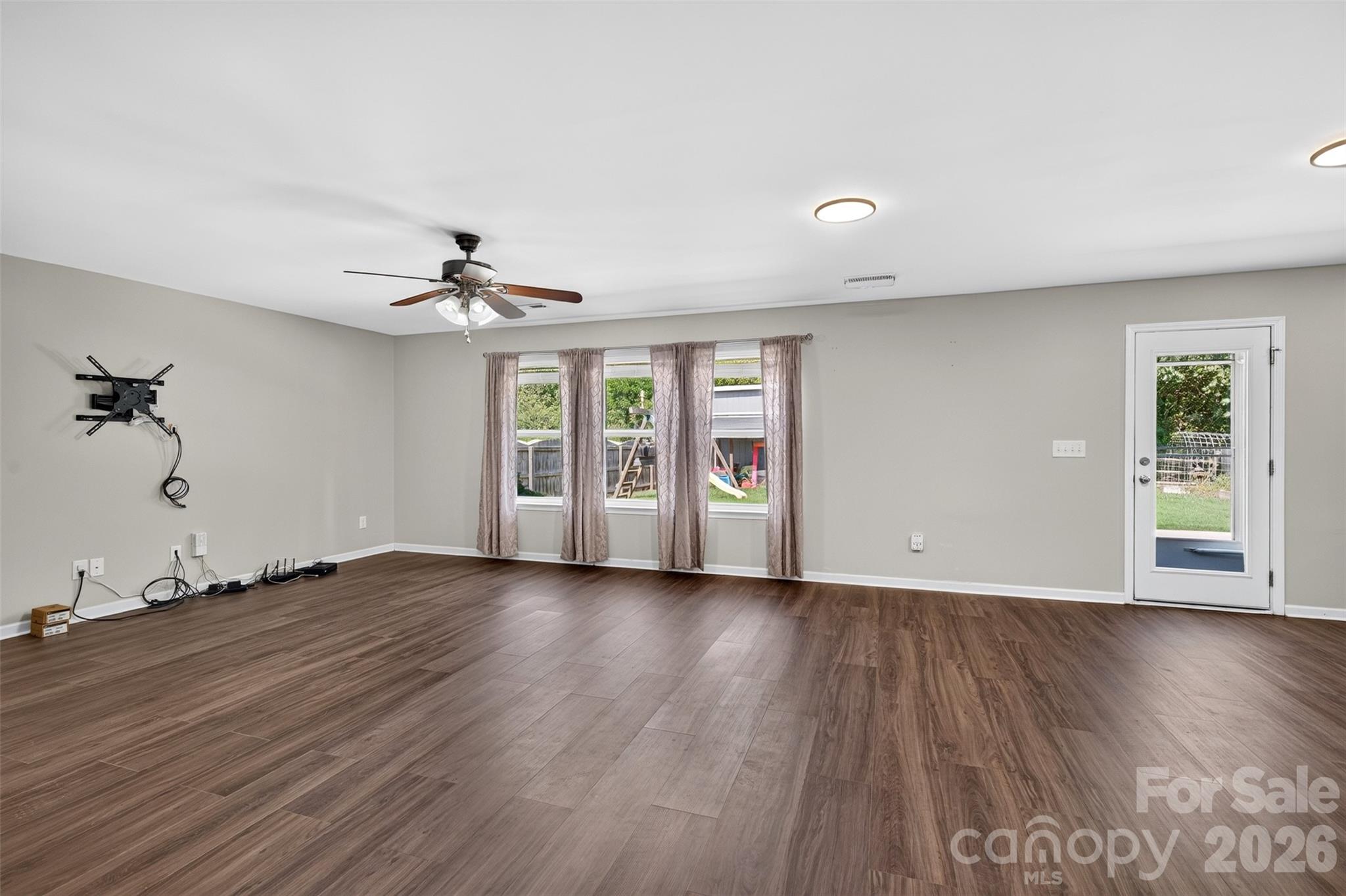 1200 Catawba Run Property Photo 10
