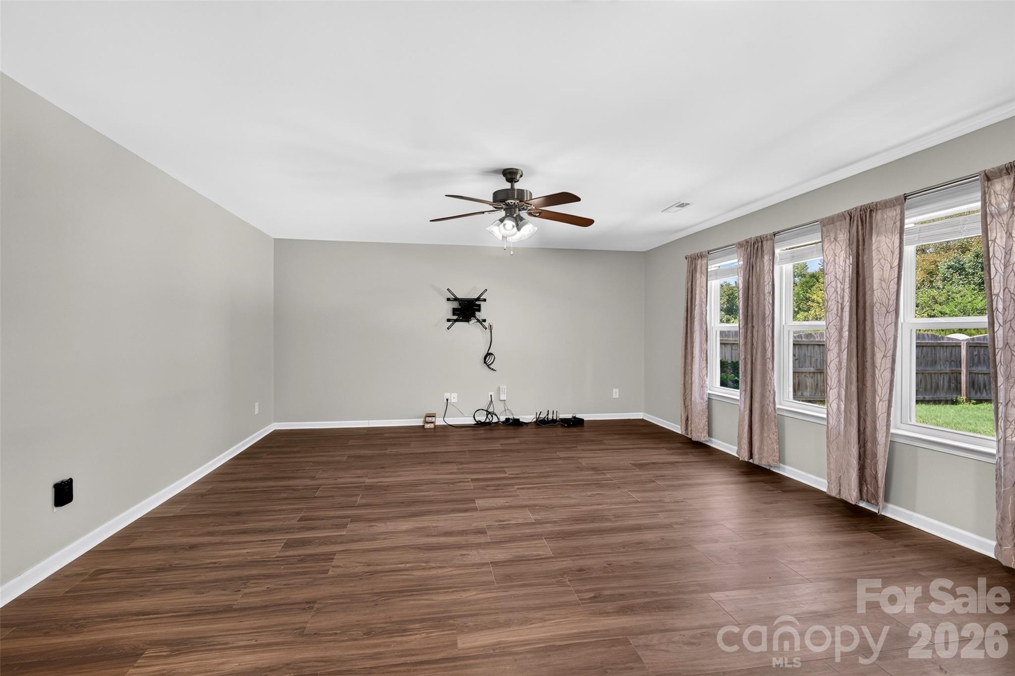 1200 Catawba Run Property Photo 11